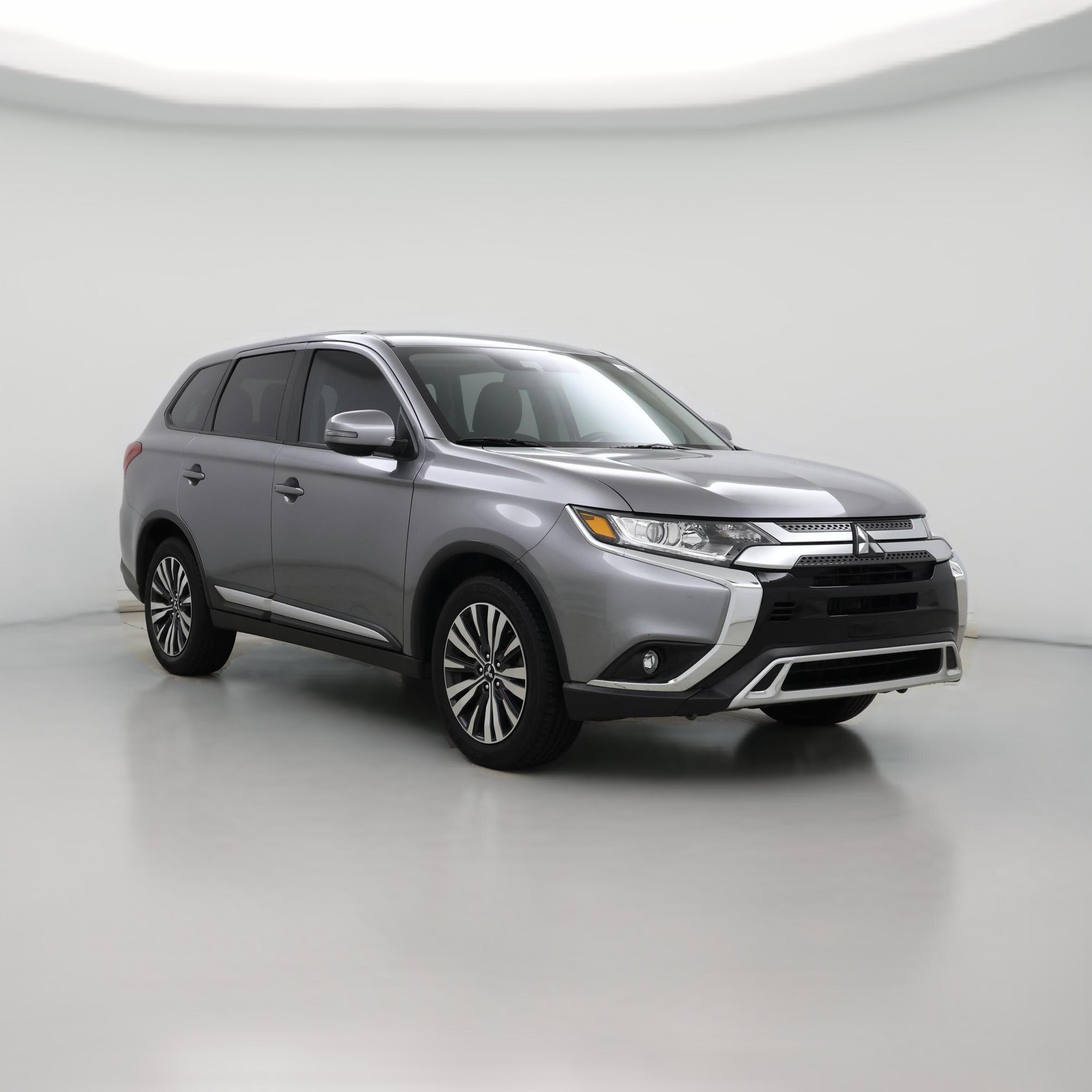 Thumbnail: 2020 Mitsubishi Outlander - 1