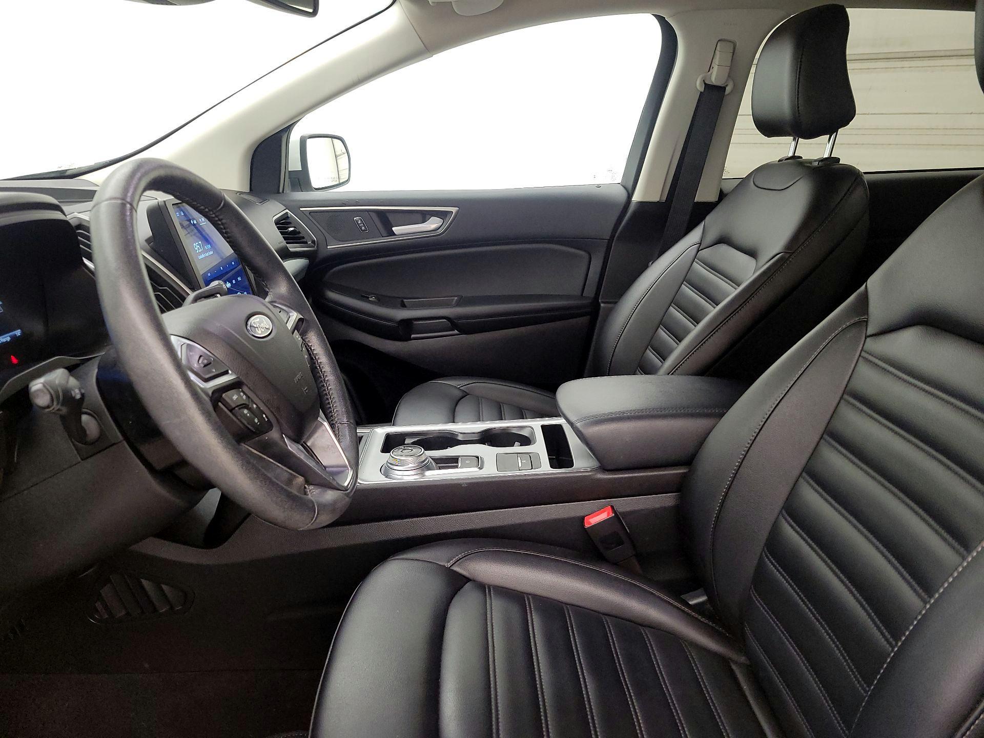 Thumbnail: 2022 Ford Edge - 11