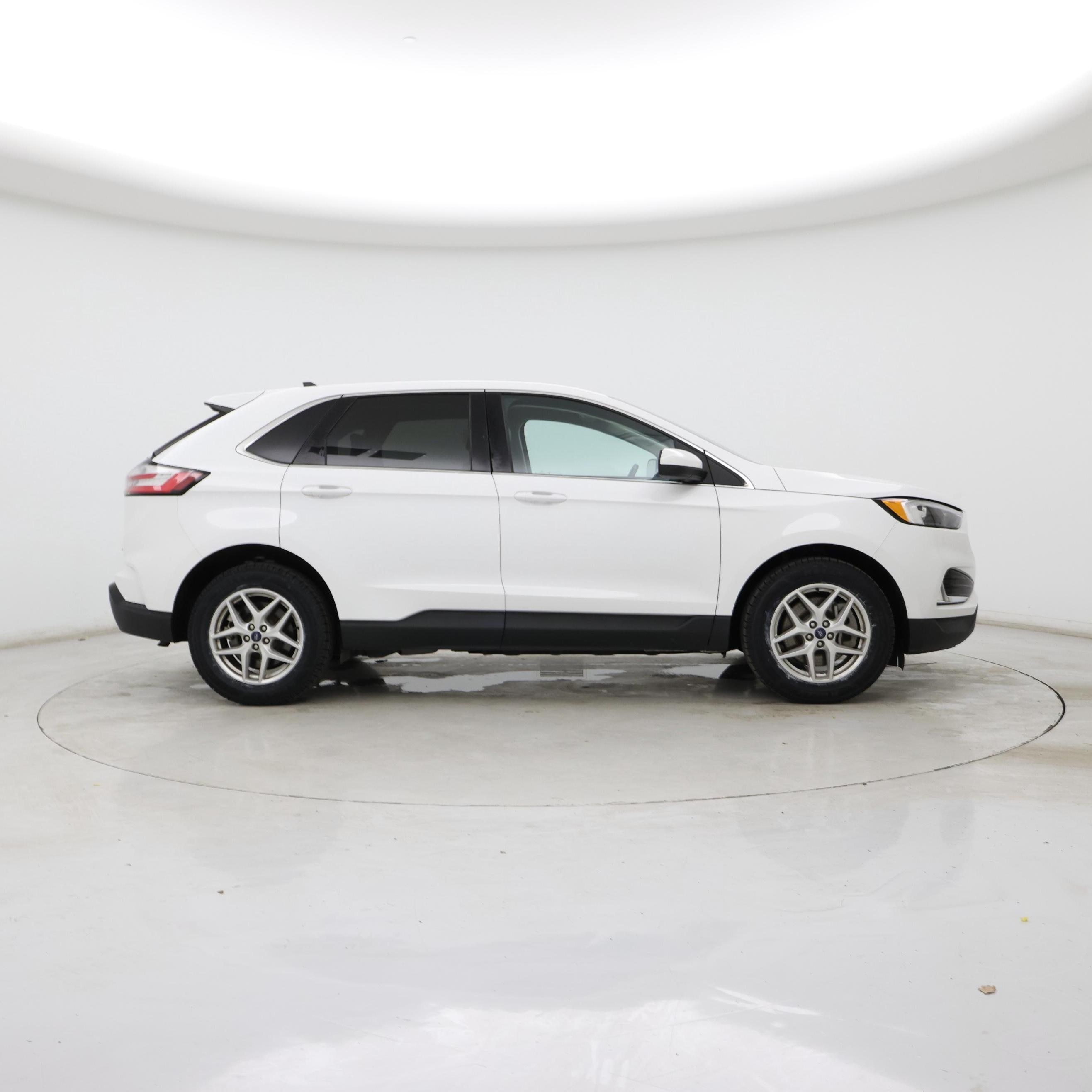 Thumbnail: 2022 Ford Edge - 7