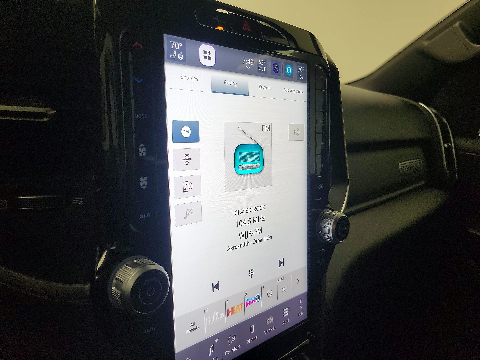 Thumbnail: 2025 RAM 1500 - 16