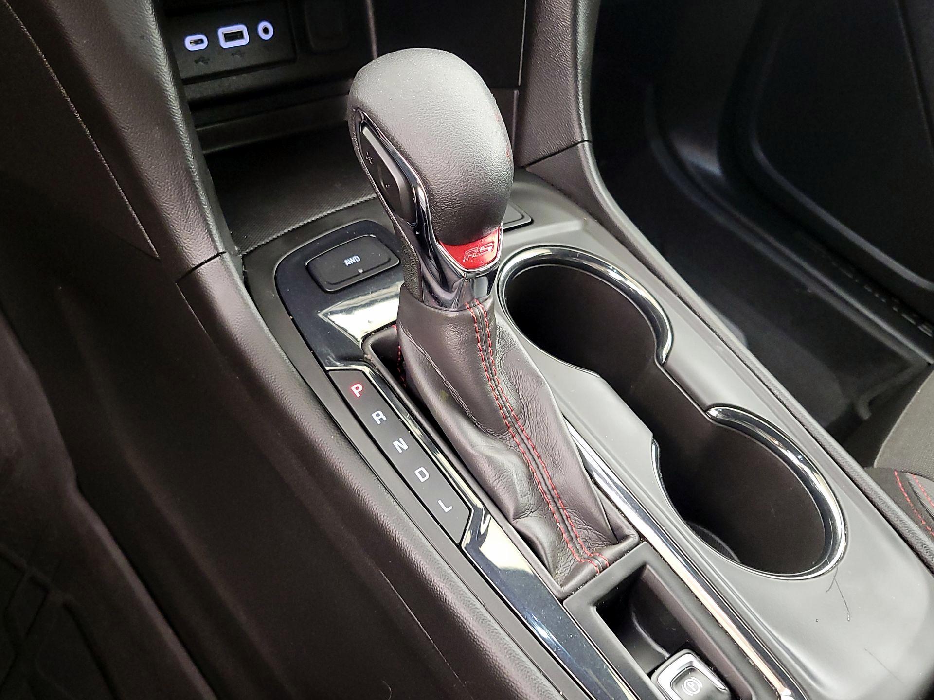 Thumbnail: 2022 Chevrolet Equinox - 17