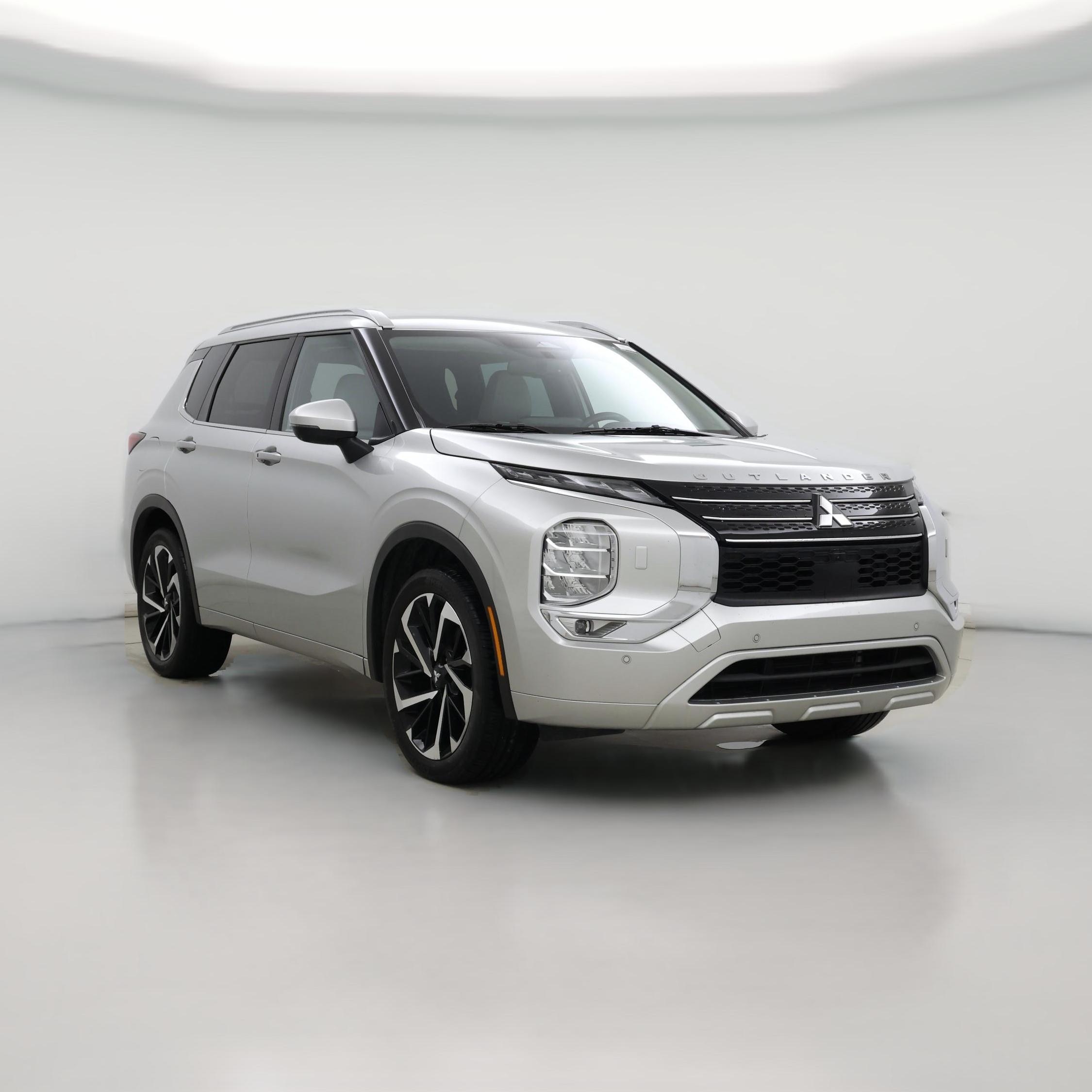 Thumbnail: 2022 Mitsubishi Outlander - 1