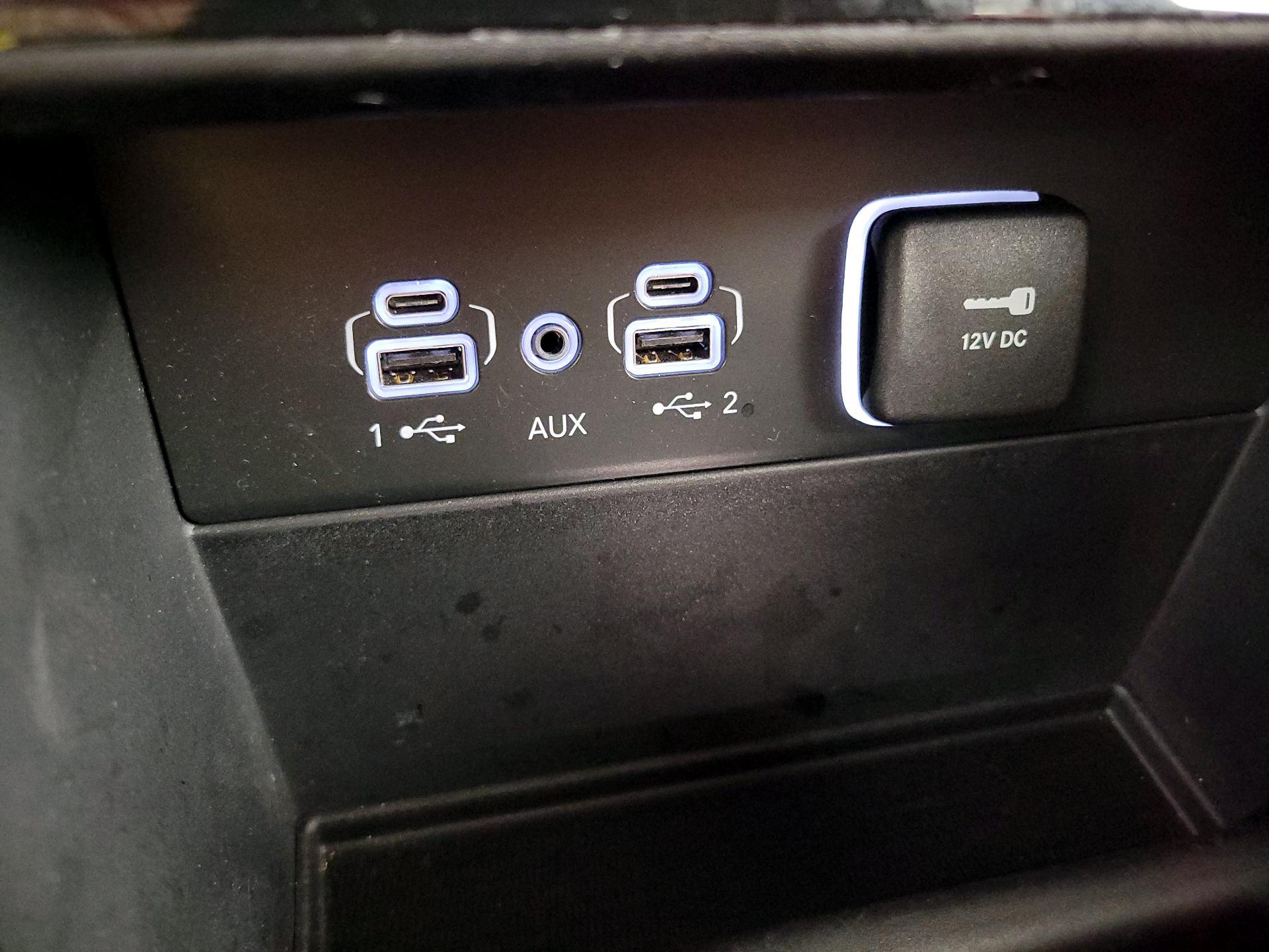 Thumbnail: 2023 Jeep Grand Cherokee - 18