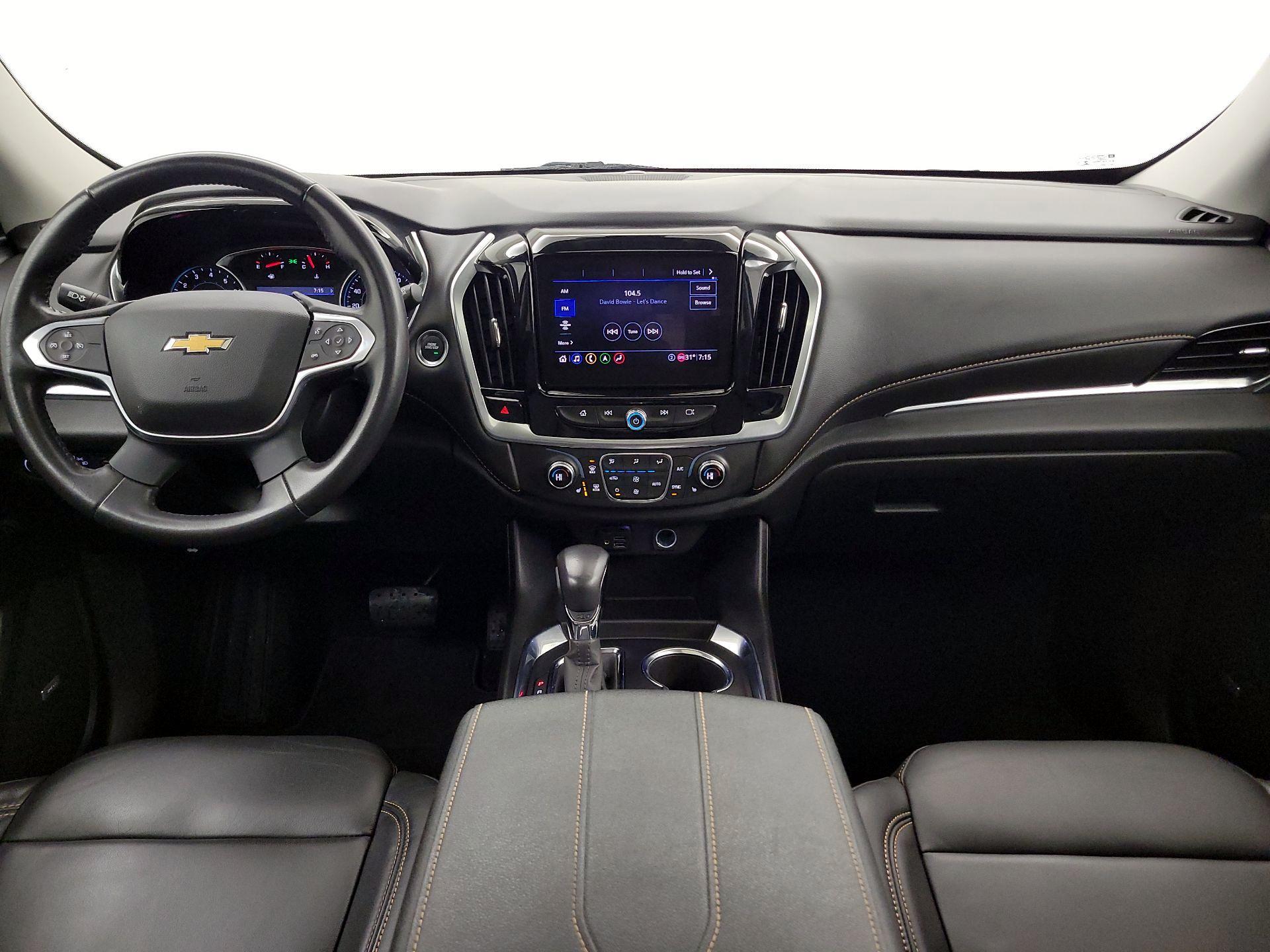 Thumbnail: 2021 Chevrolet Traverse - 9