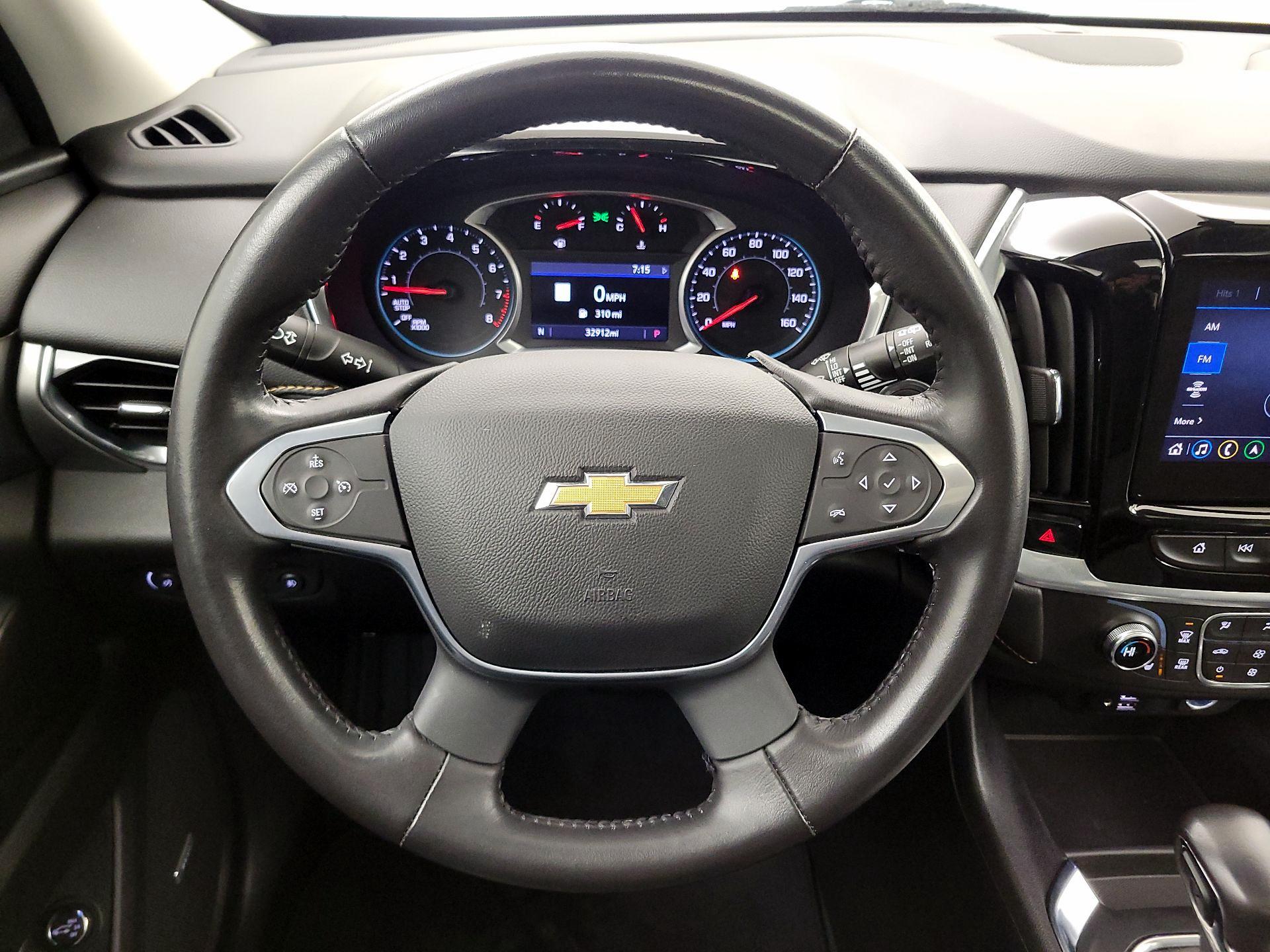 Thumbnail: 2021 Chevrolet Traverse - 10