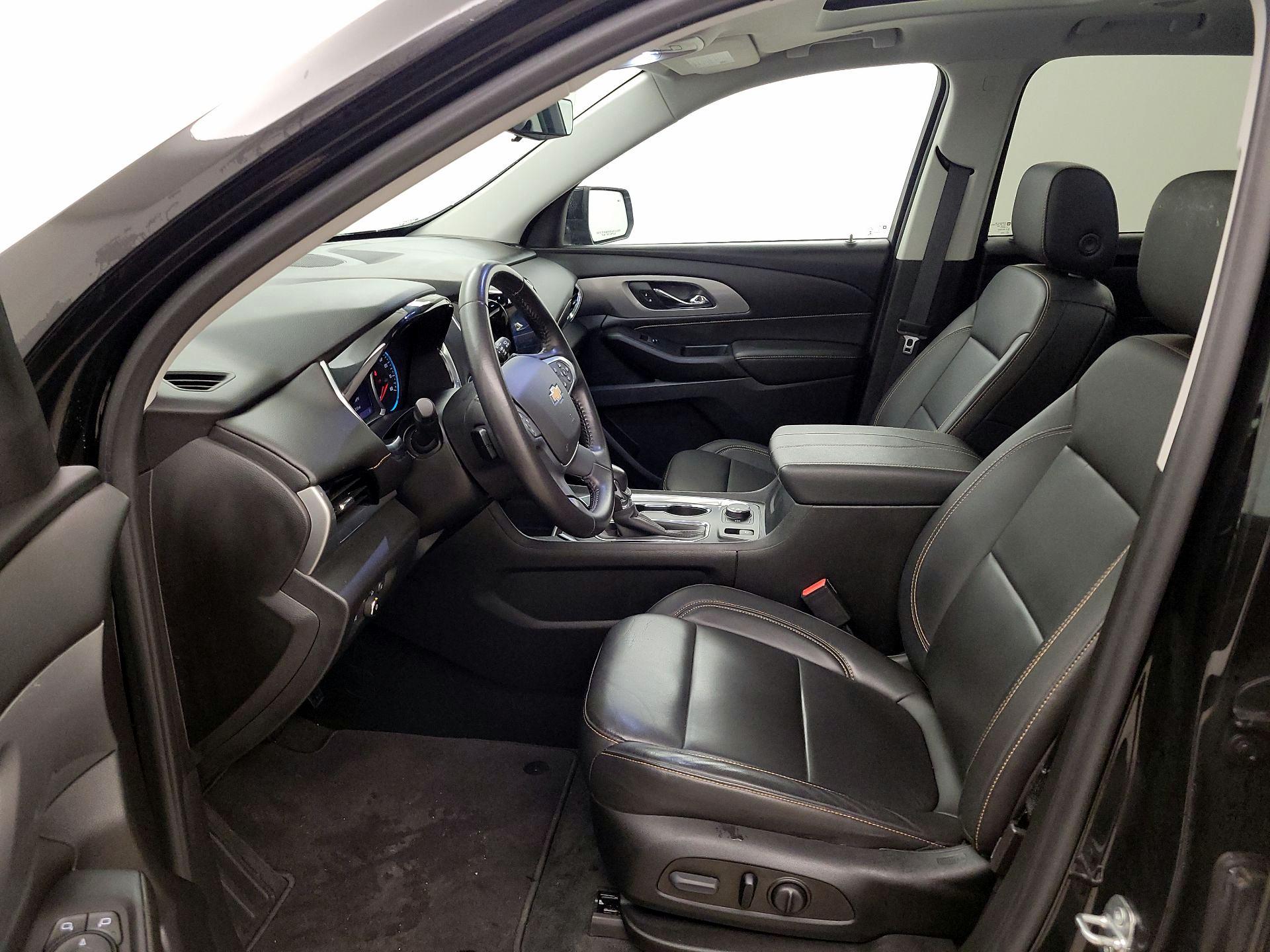 Thumbnail: 2021 Chevrolet Traverse - 11