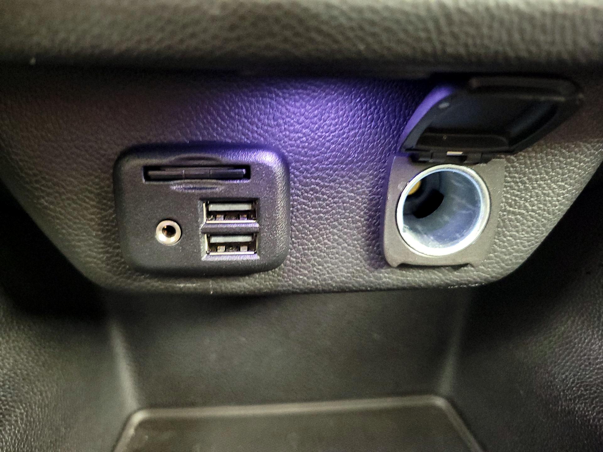 Thumbnail: 2021 Chevrolet Traverse - 19