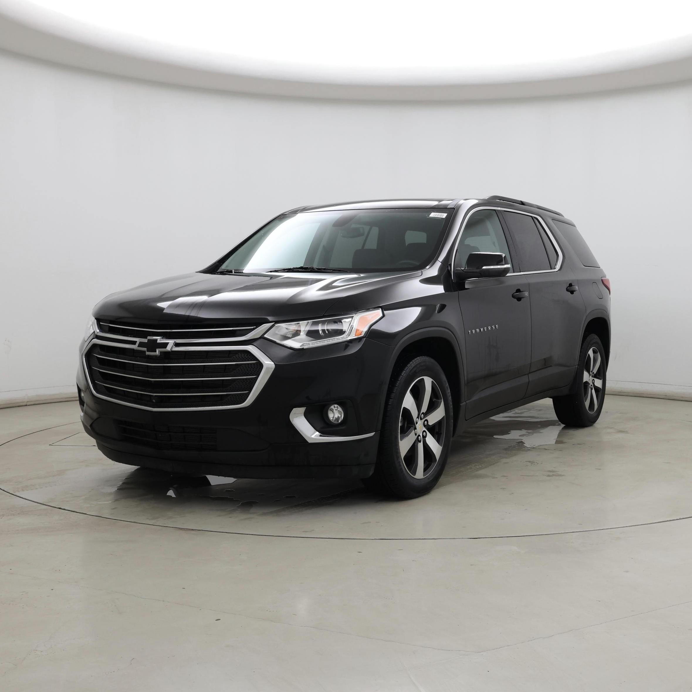 Thumbnail: 2021 Chevrolet Traverse - 4