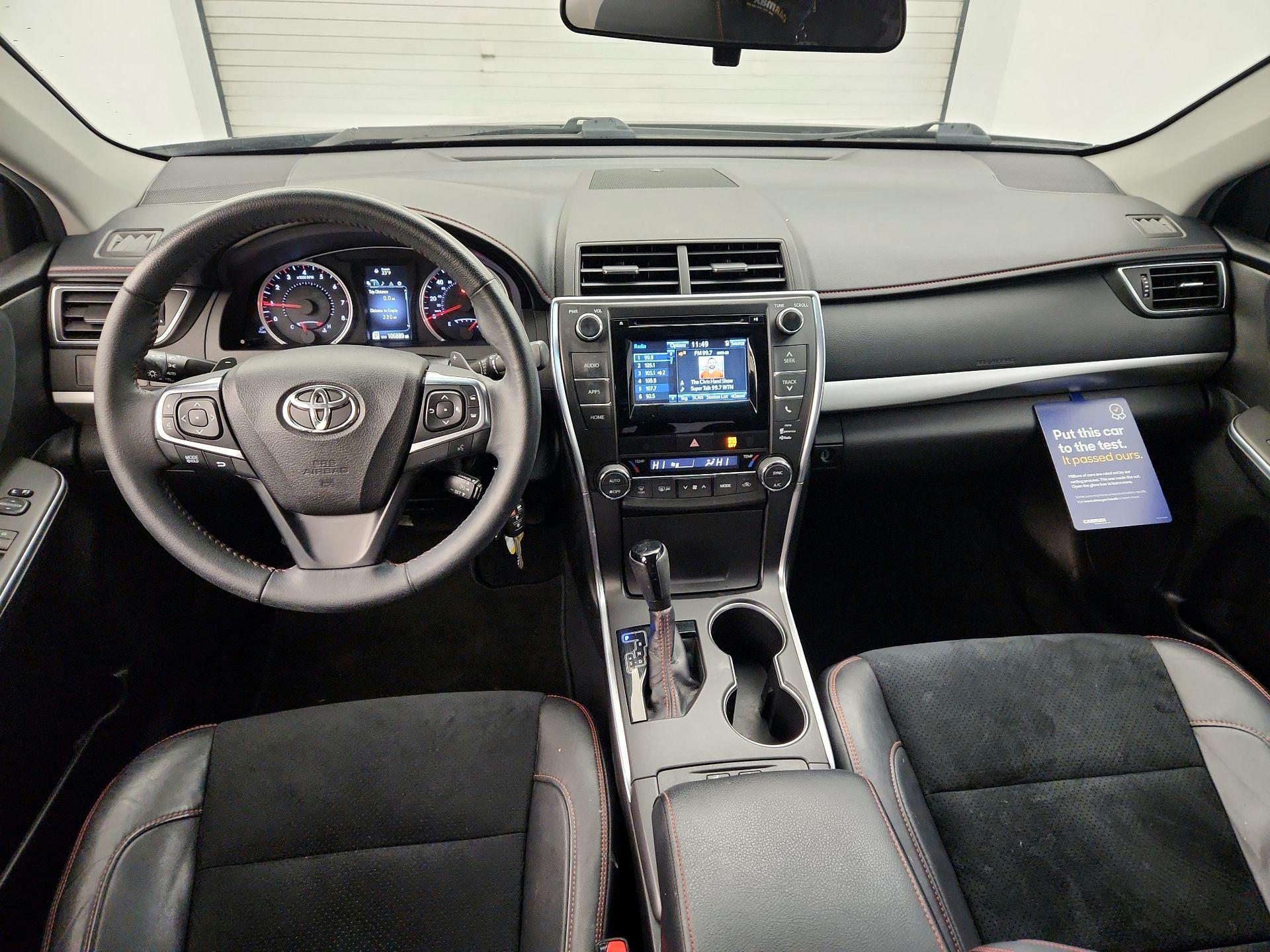 Thumbnail: 2015 Toyota Camry - 9