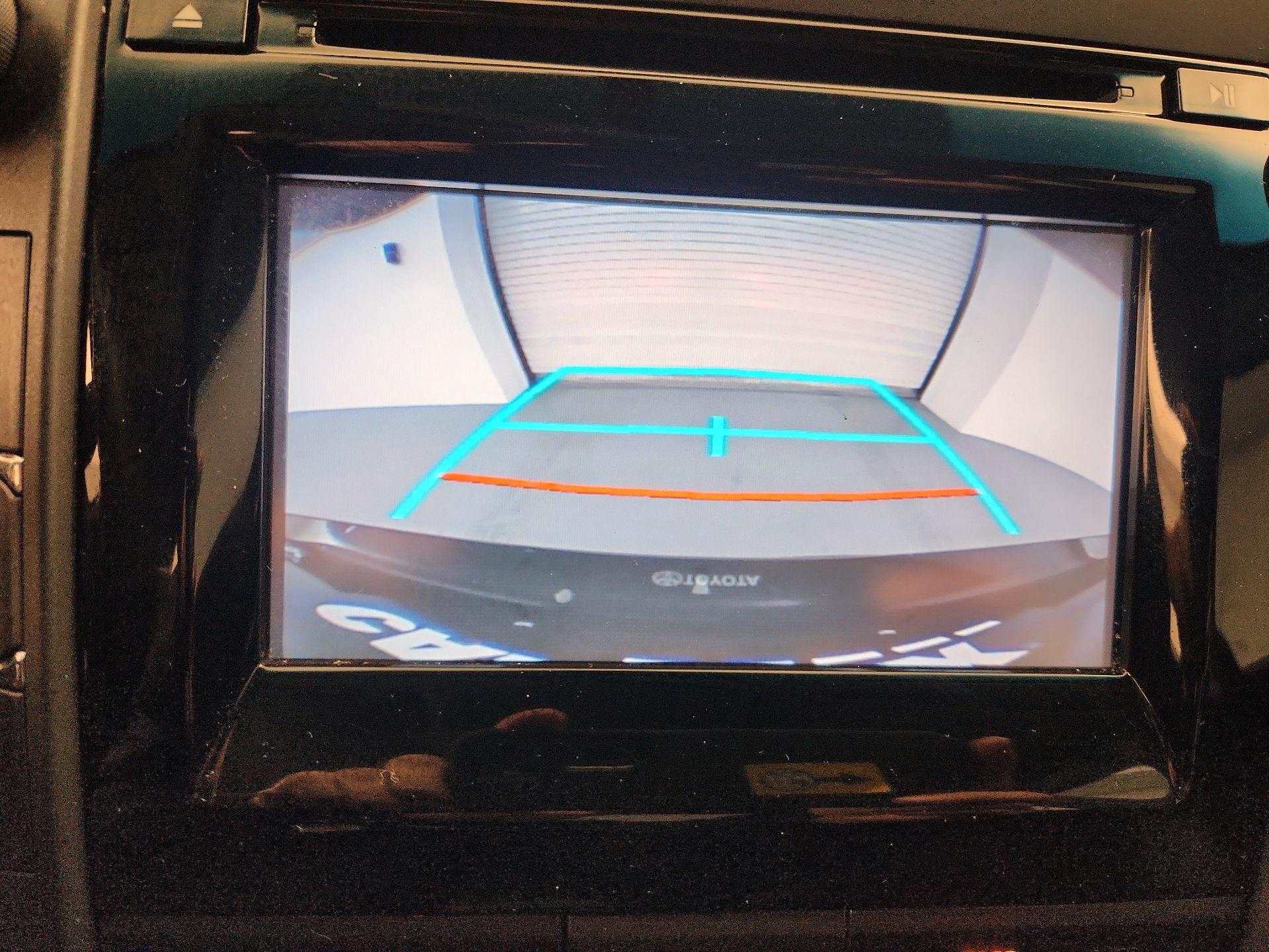 Thumbnail: 2015 Toyota Camry - 14