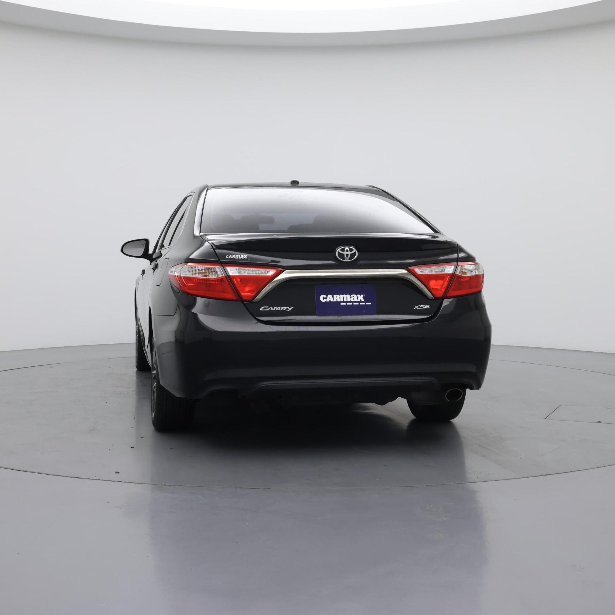 Thumbnail: 2015 Toyota Camry - 6