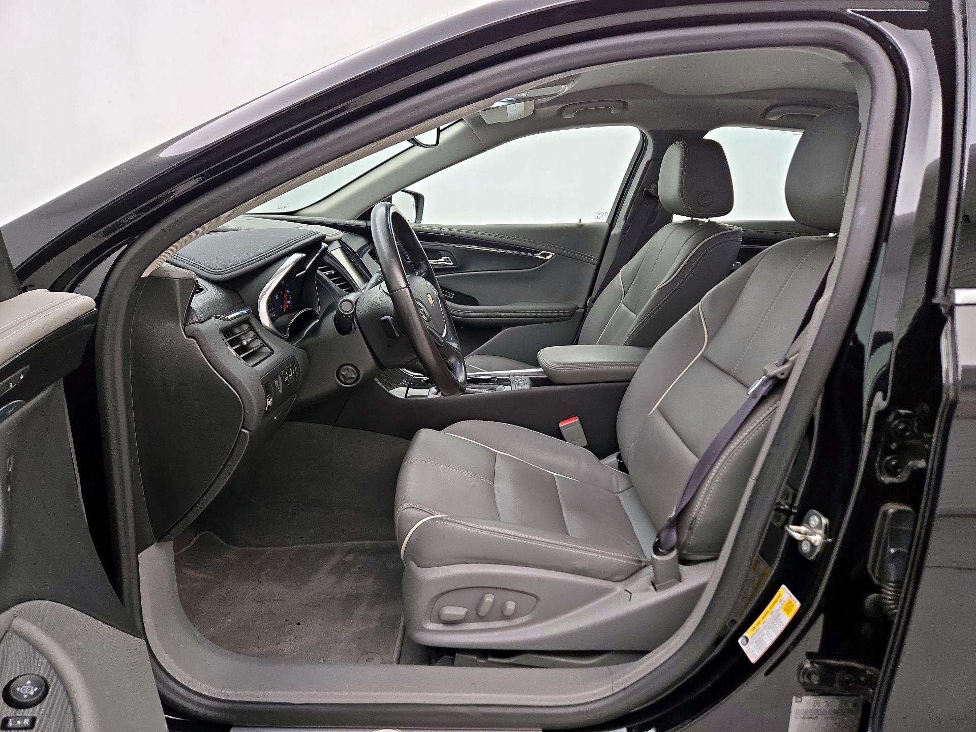 Thumbnail: 2016 Chevrolet Impala - 11