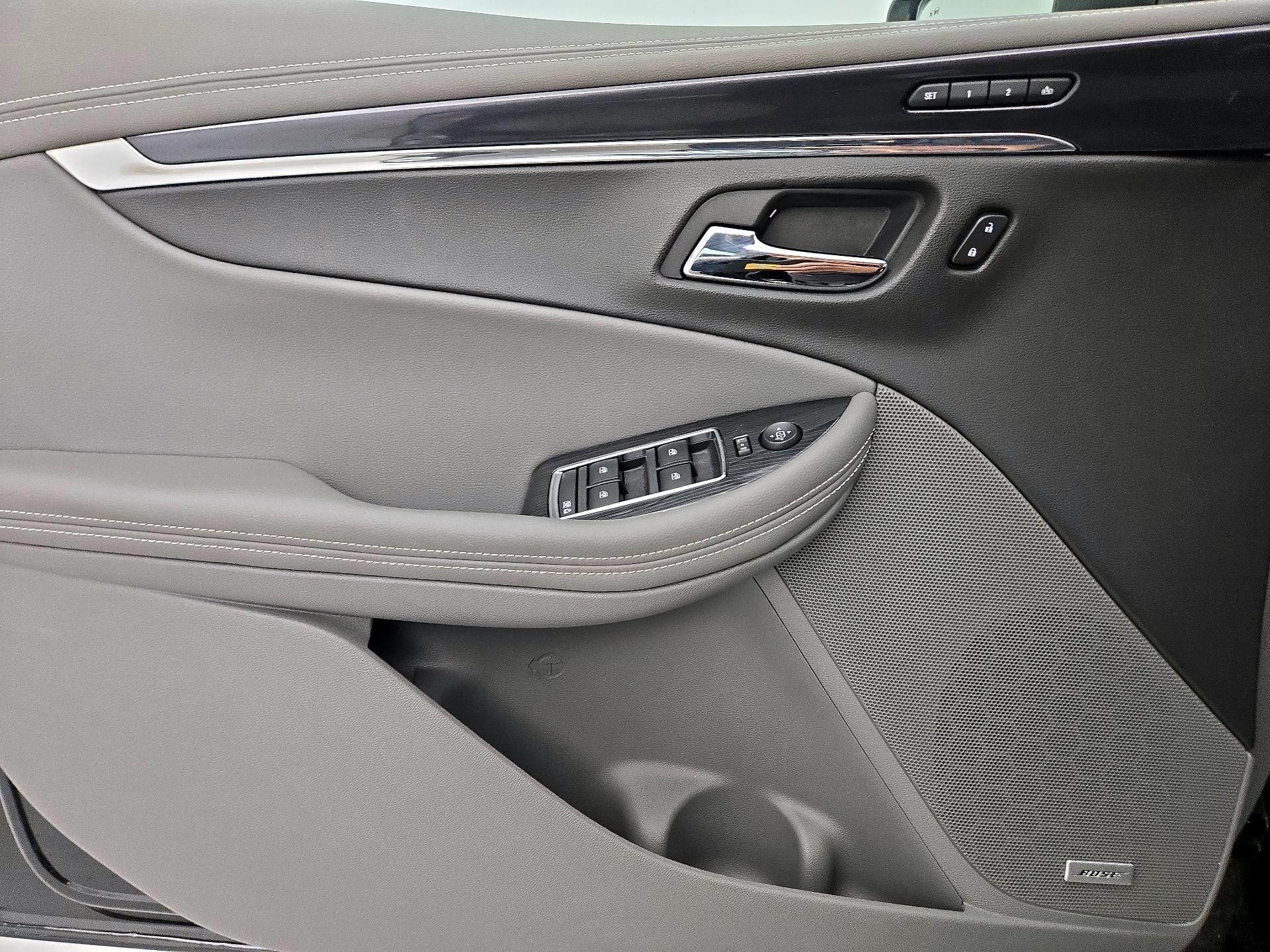 Thumbnail: 2016 Chevrolet Impala - 12