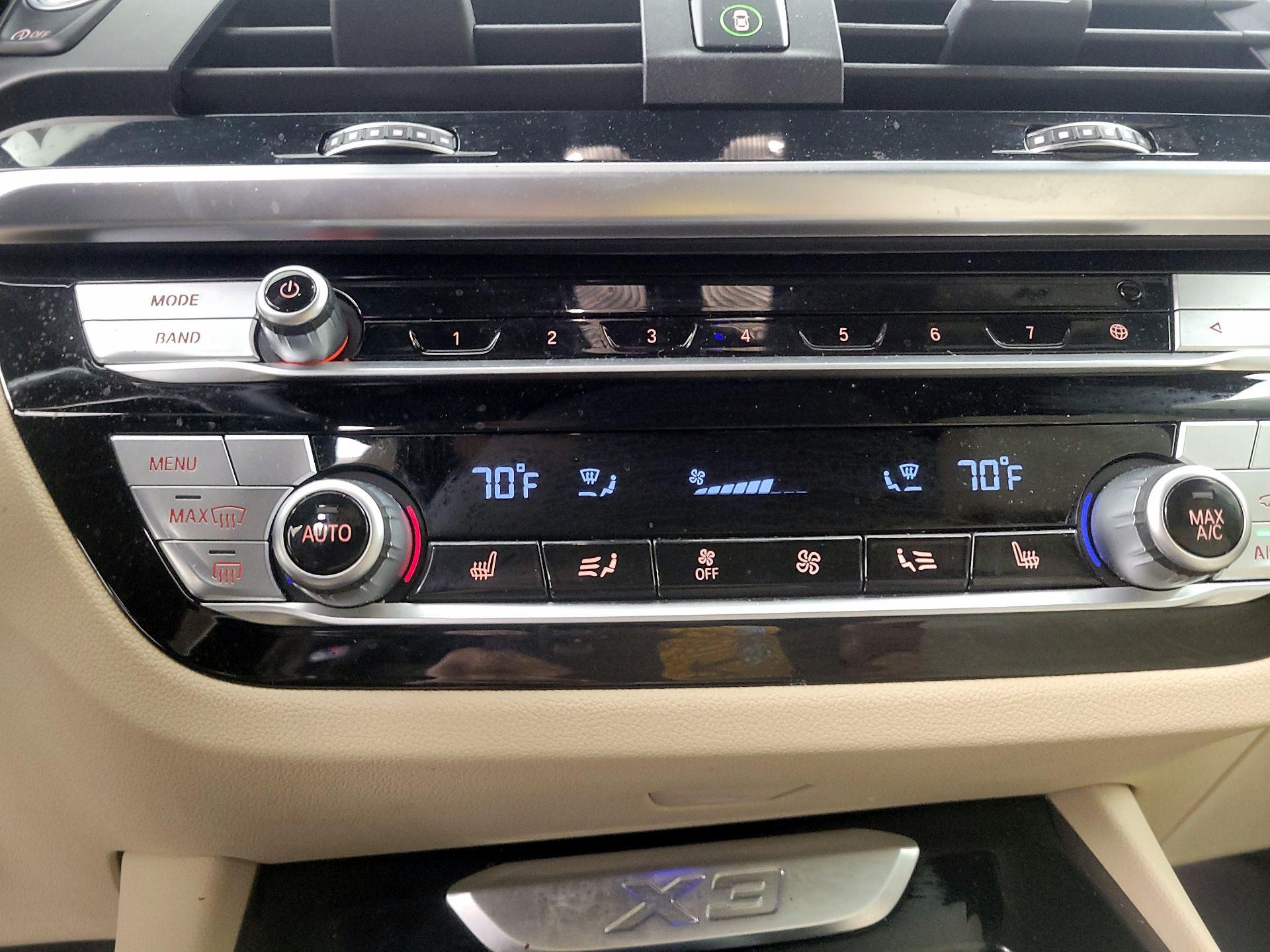 Thumbnail: 2020 BMW X3 - 17