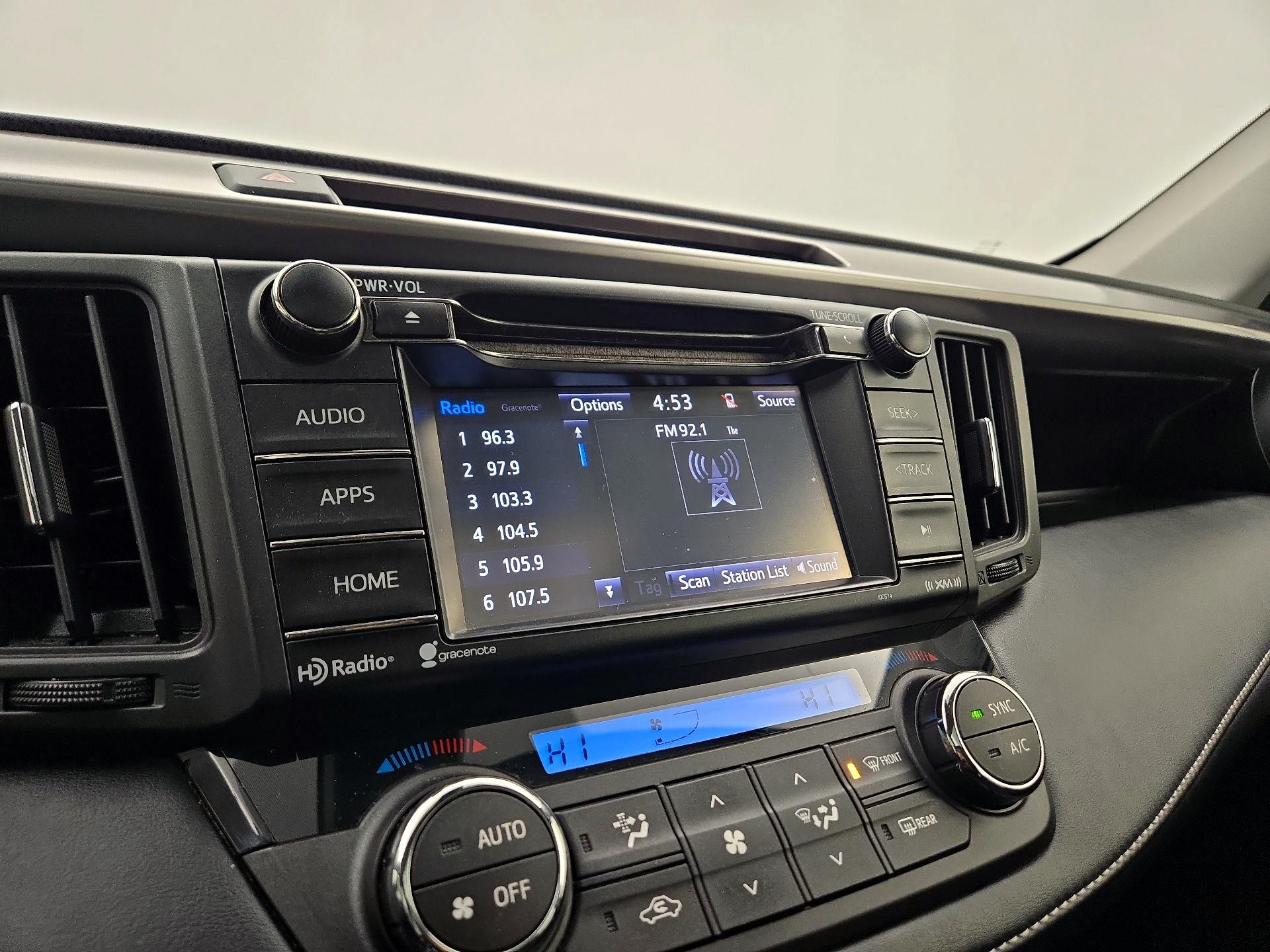 Thumbnail: 2017 Toyota RAV4 - 15