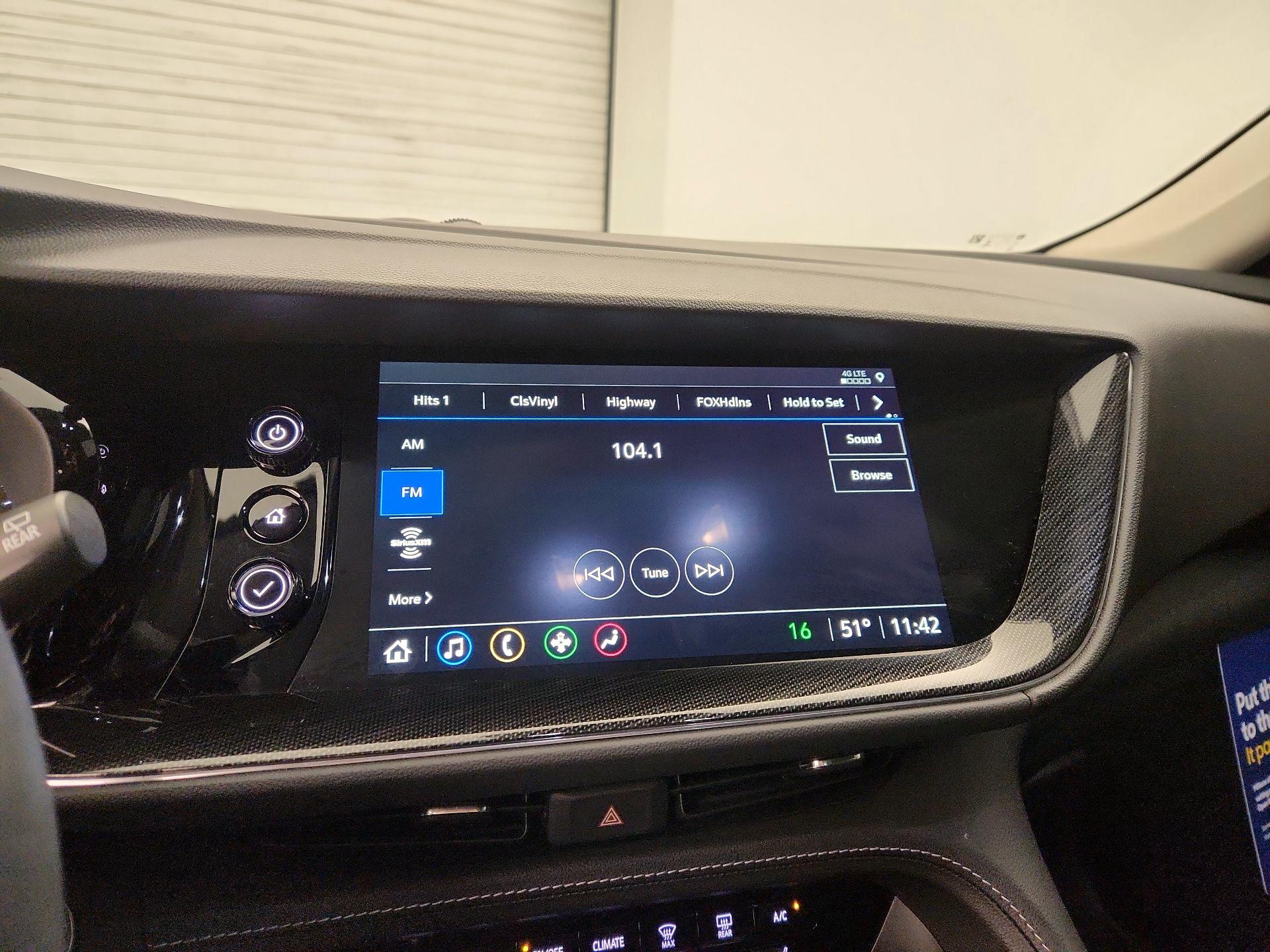 Thumbnail: 2023 Buick Envision - 16