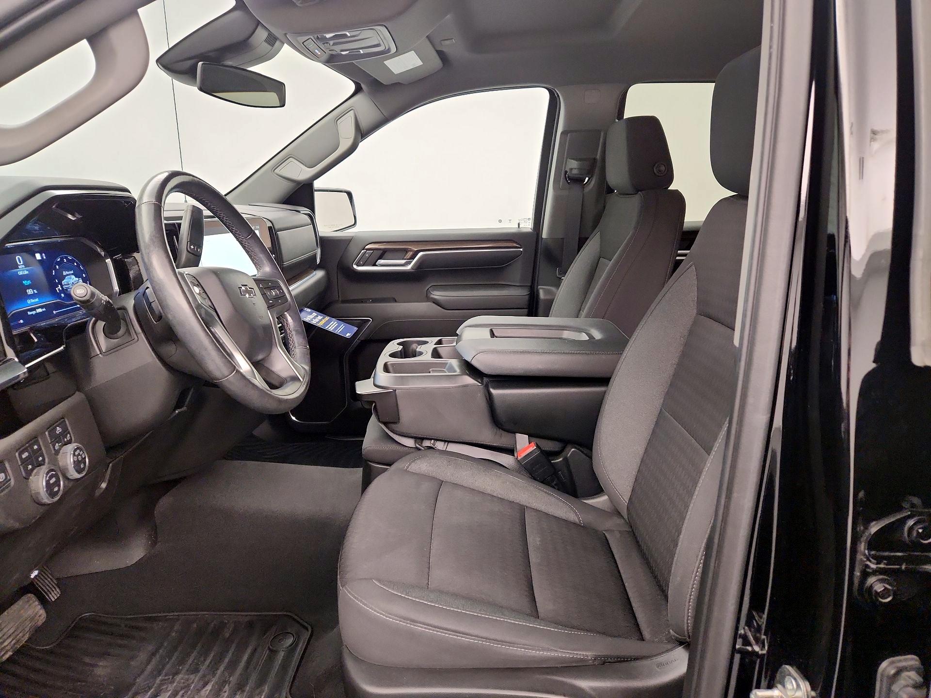 Thumbnail: 2022 Chevrolet Silverado 1500 - 11