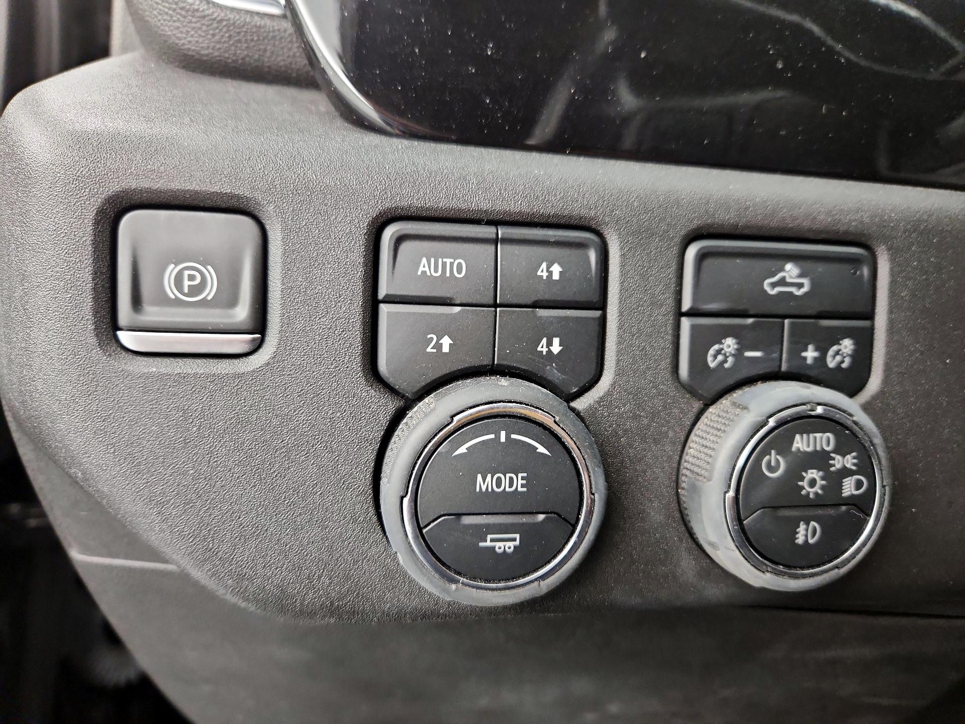 Thumbnail: 2022 Chevrolet Silverado 1500 - 13