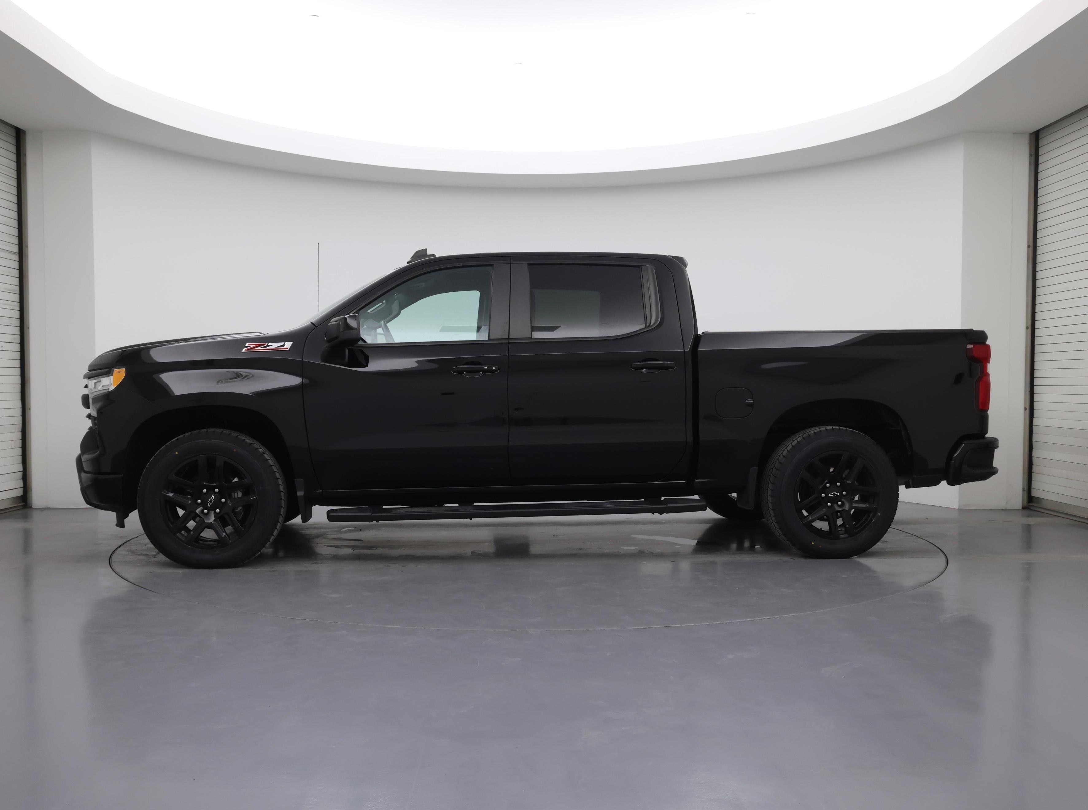 Thumbnail: 2022 Chevrolet Silverado 1500 - 3