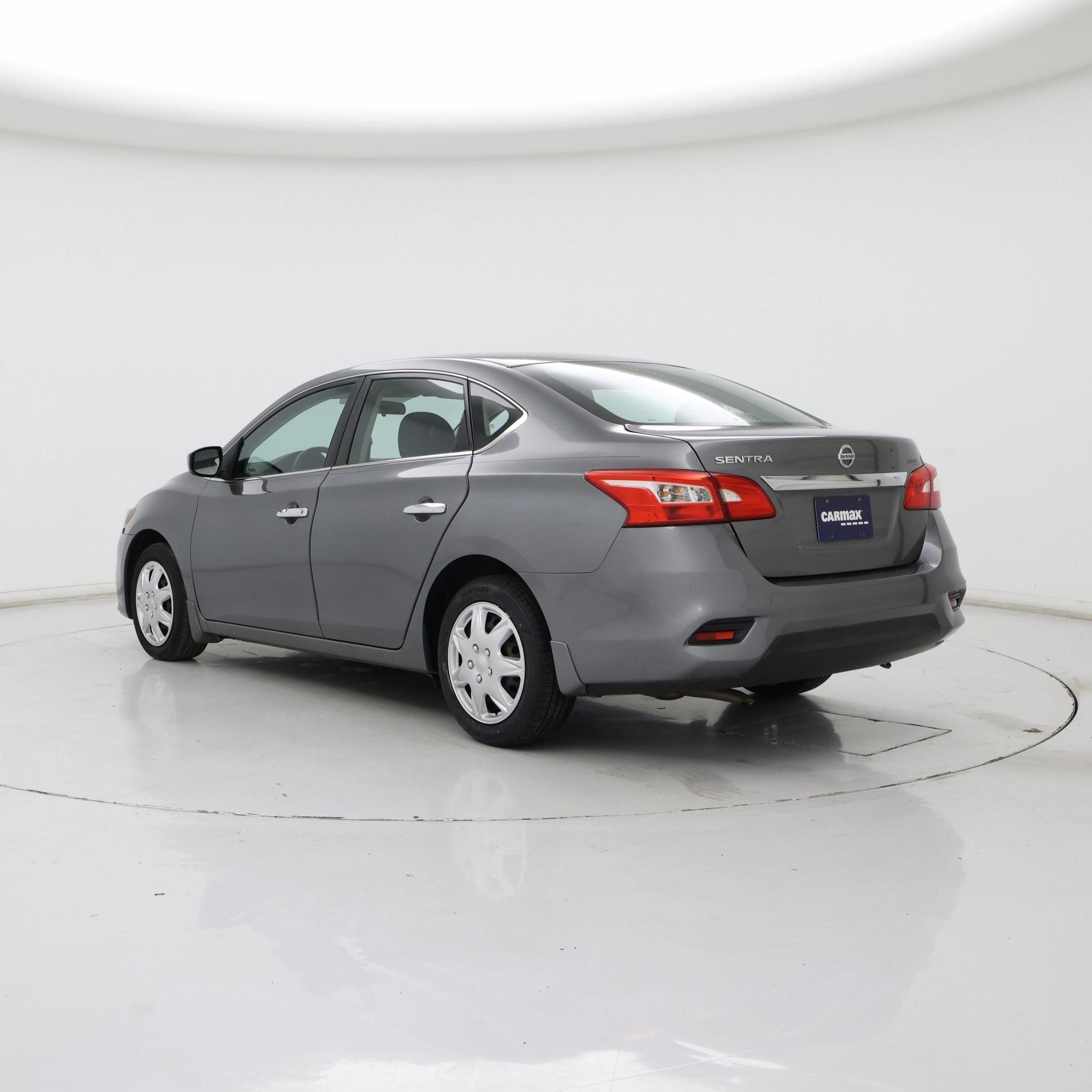 Thumbnail: 2017 Nissan Sentra - 2