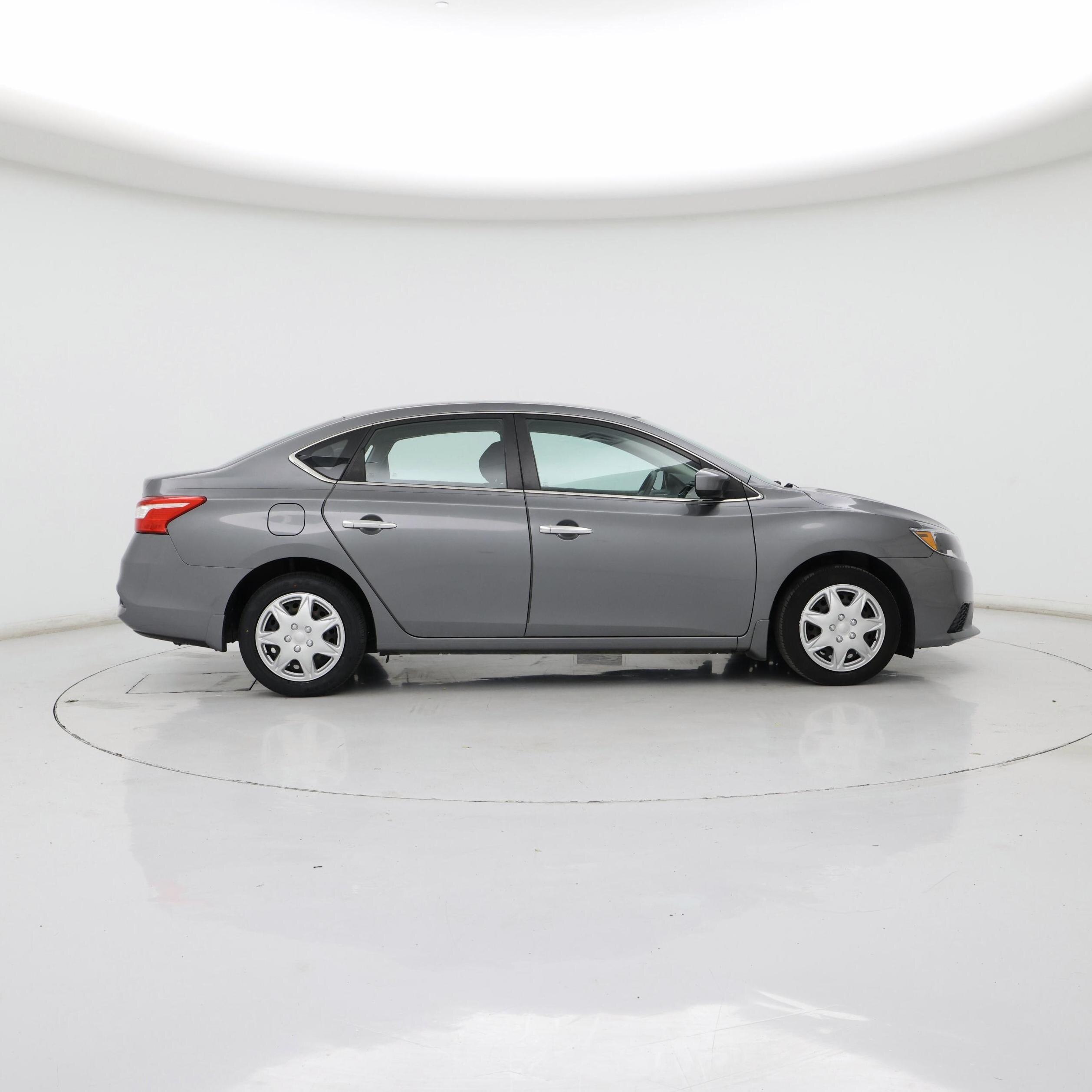 Thumbnail: 2017 Nissan Sentra - 7