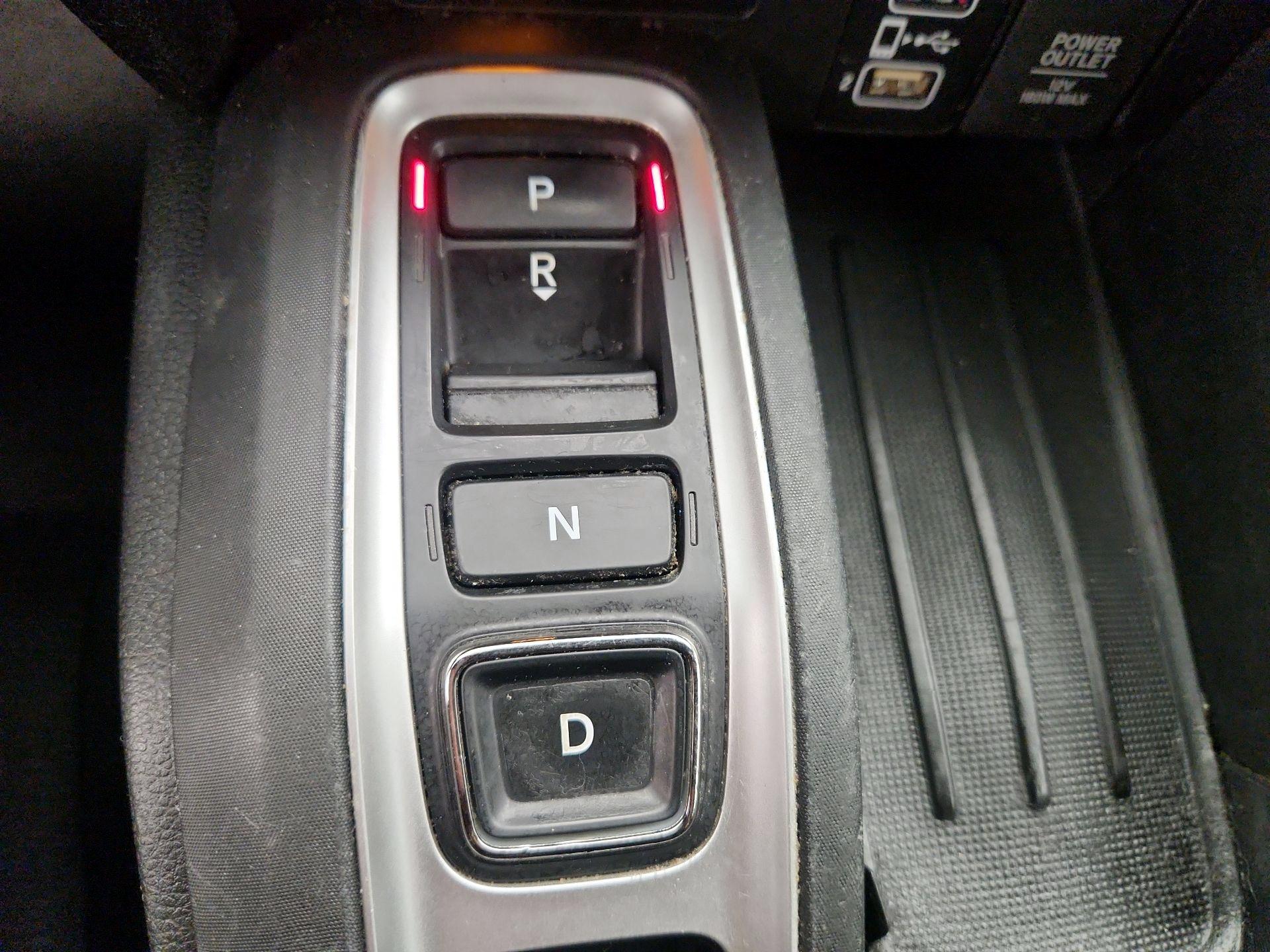 Thumbnail: 2022 Honda Insight - 17