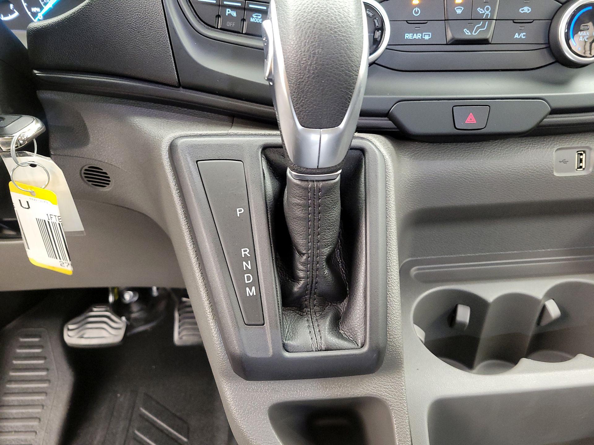 Thumbnail: 2023 Ford Transit Series - 17