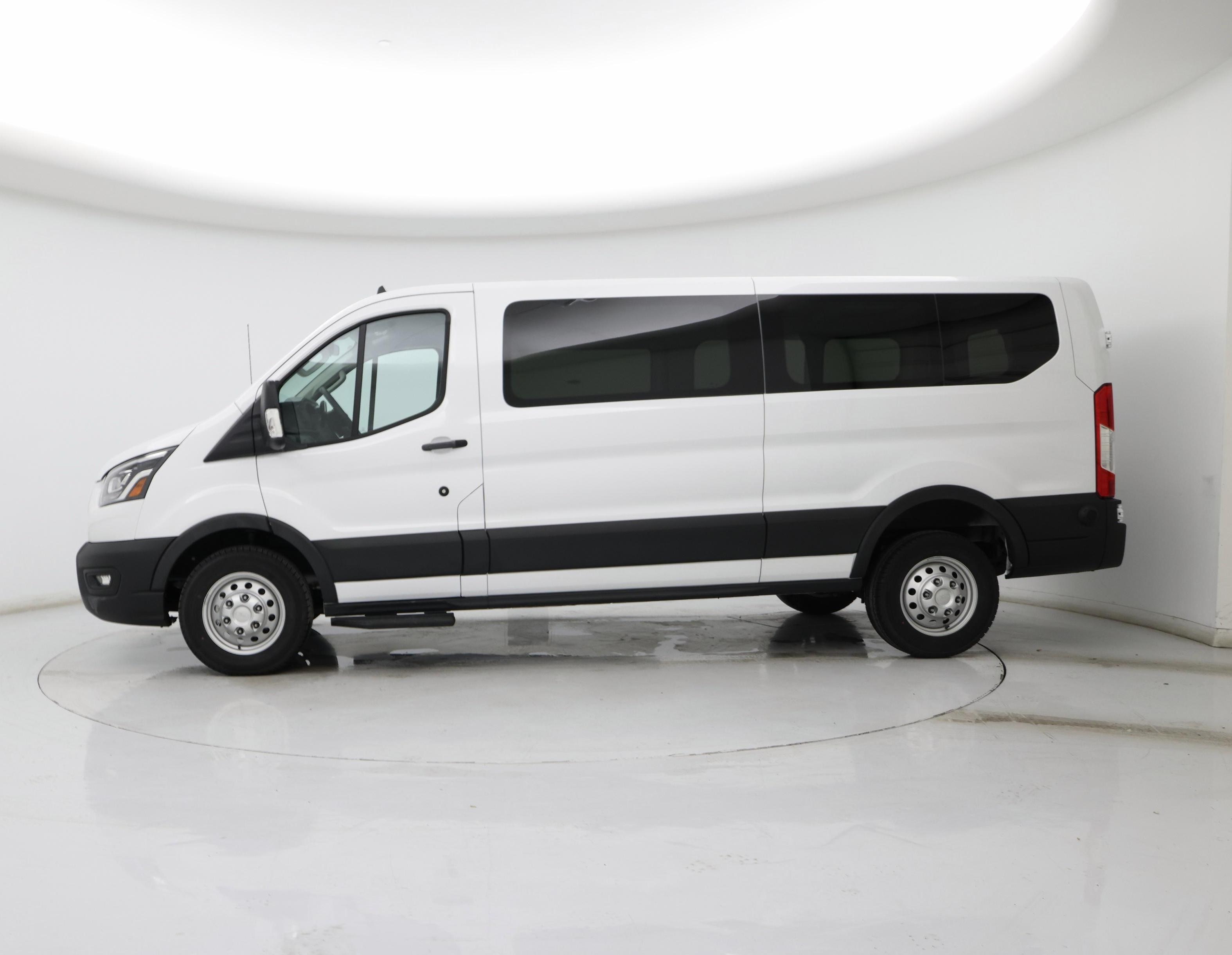 Thumbnail: 2023 Ford Transit Series - 3
