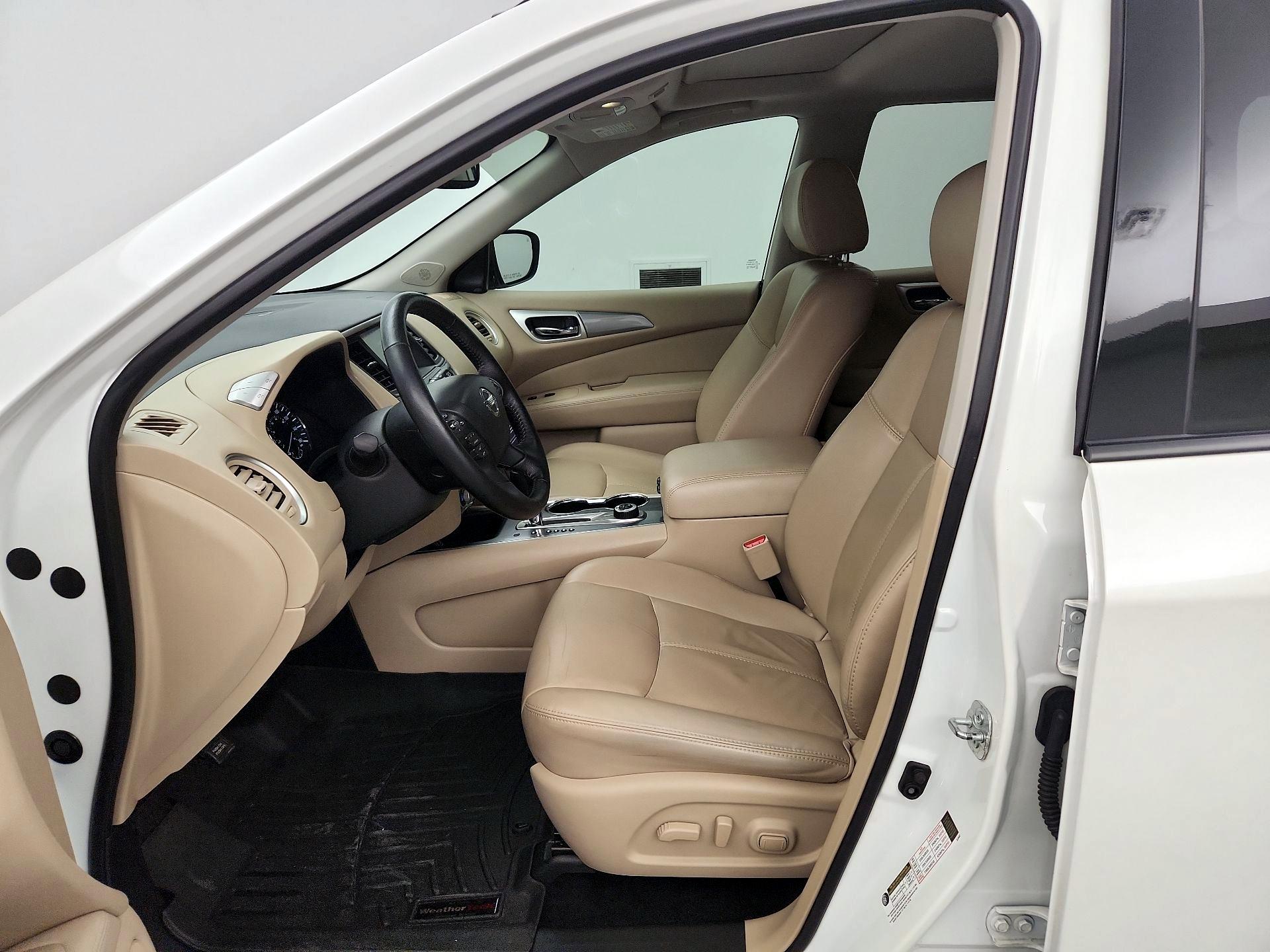 Thumbnail: 2018 Nissan Pathfinder - 11