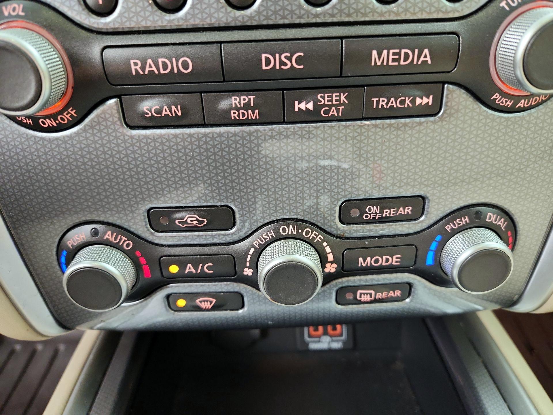 Thumbnail: 2018 Nissan Pathfinder - 16