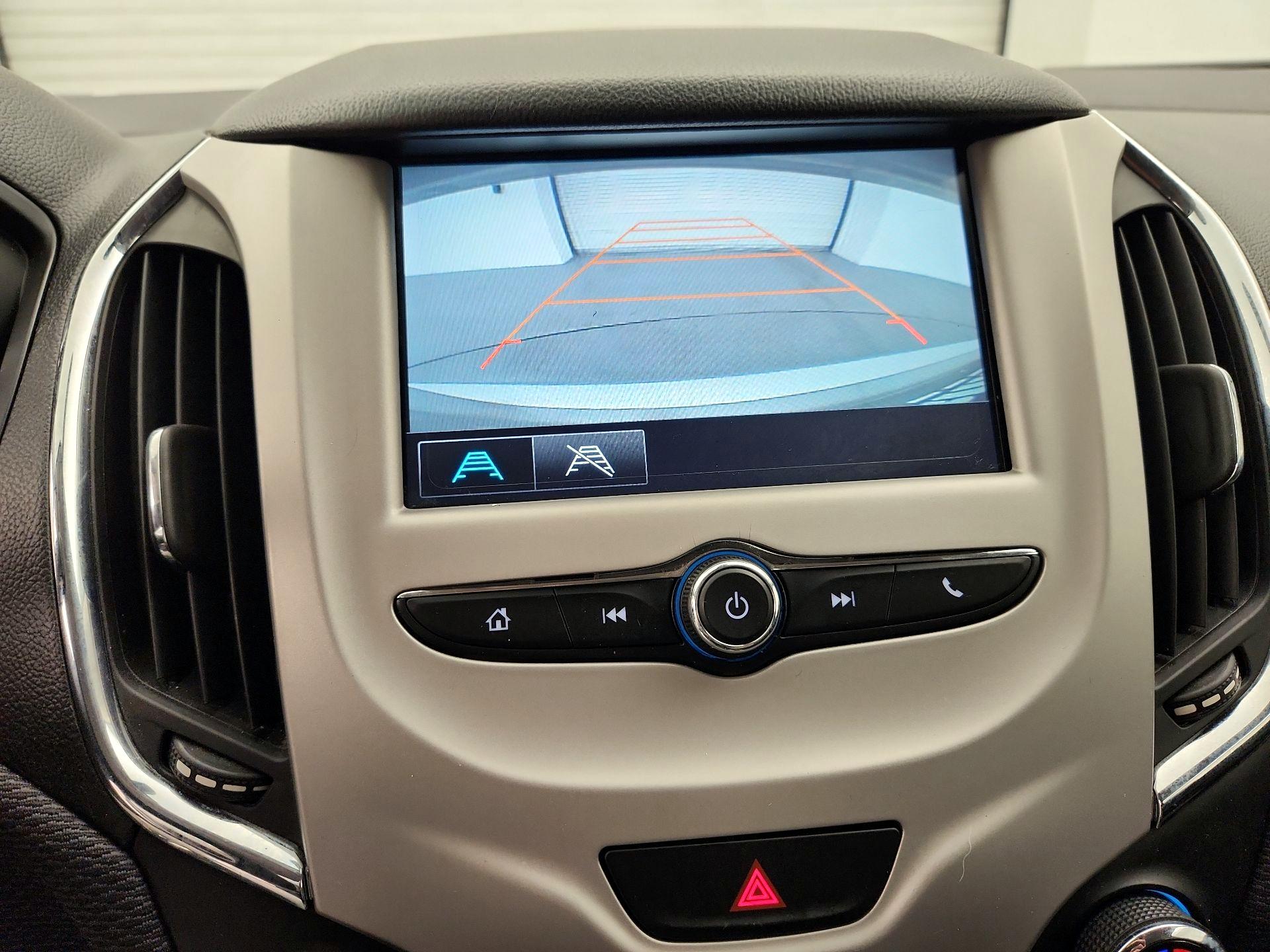 Thumbnail: 2017 Chevrolet Cruze - 14