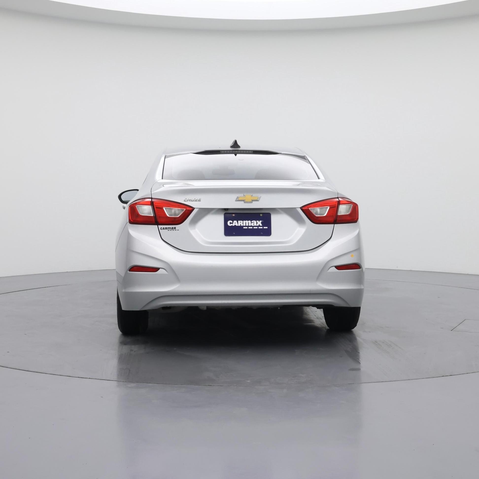 Thumbnail: 2017 Chevrolet Cruze - 6