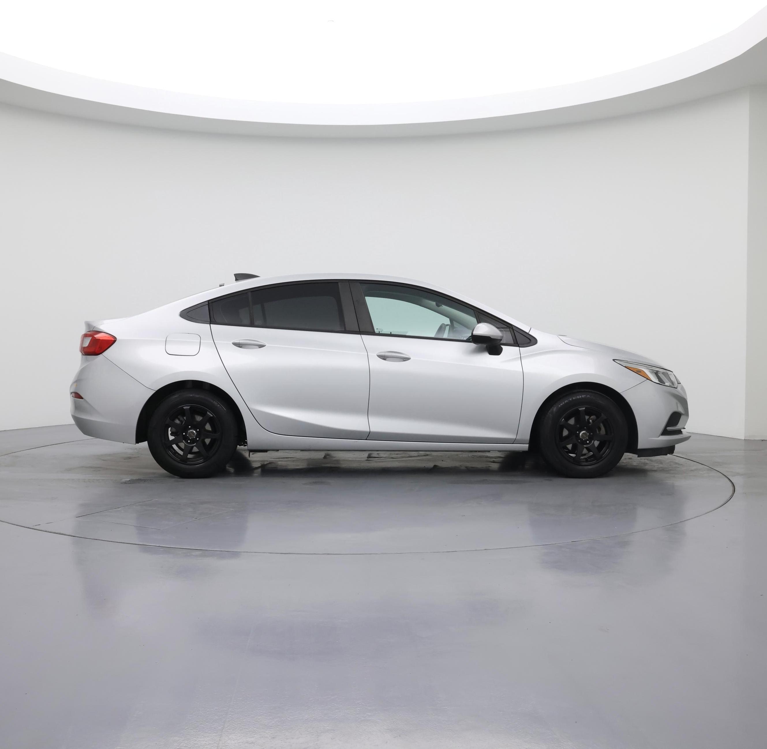 Thumbnail: 2017 Chevrolet Cruze - 7