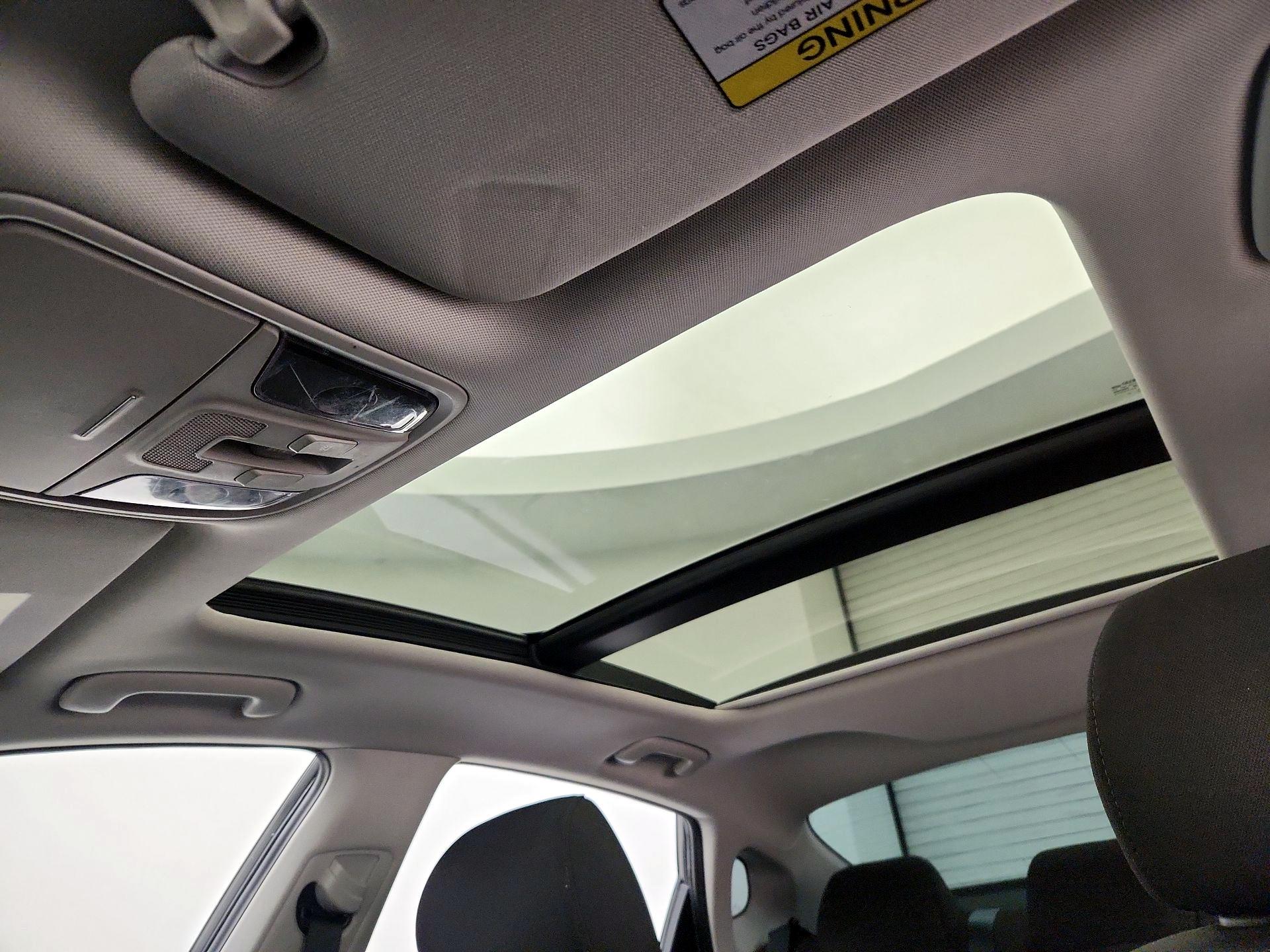 Thumbnail: 2019 Kia Optima - 19