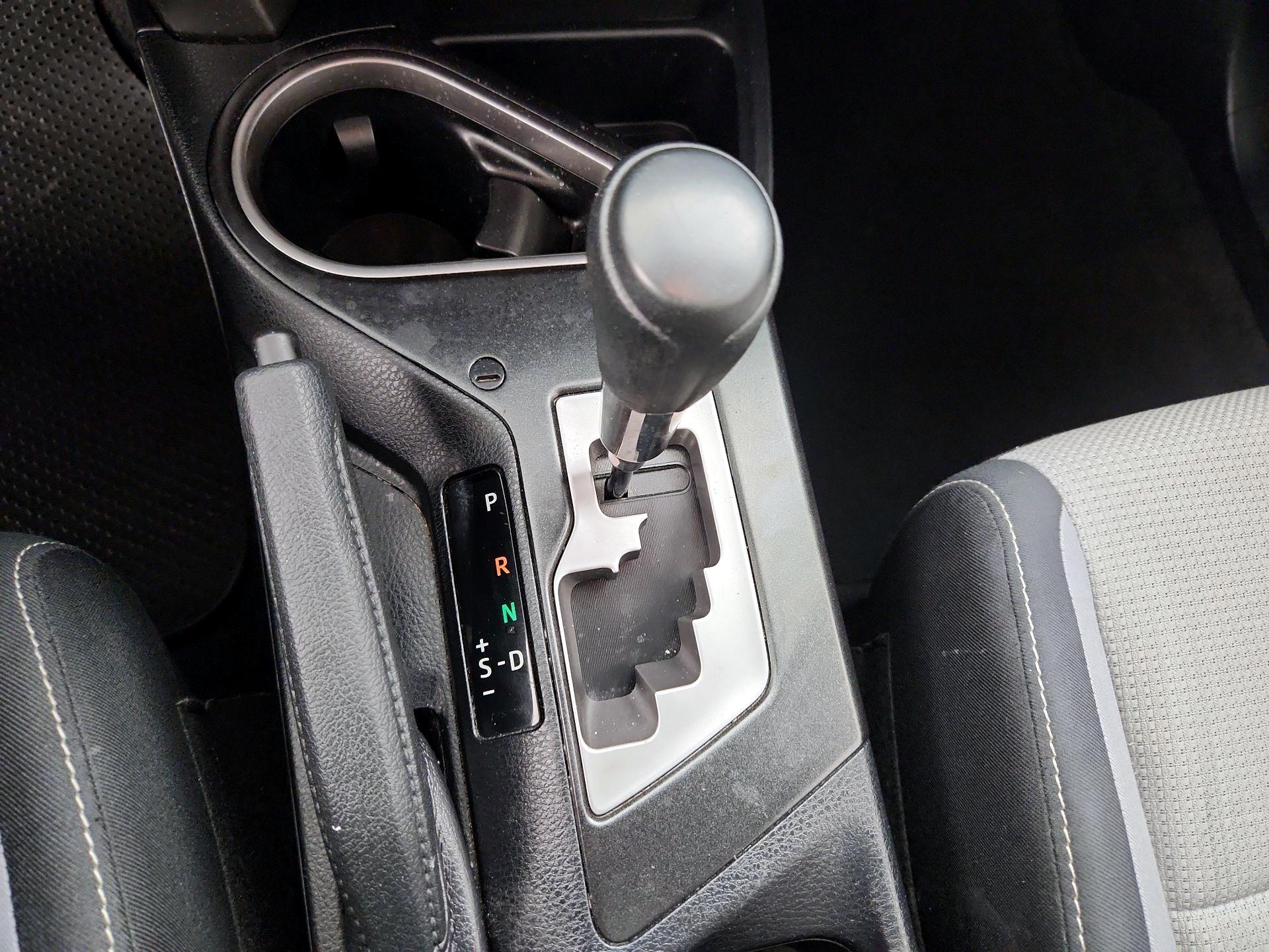 Thumbnail: 2017 Toyota RAV4 - 17