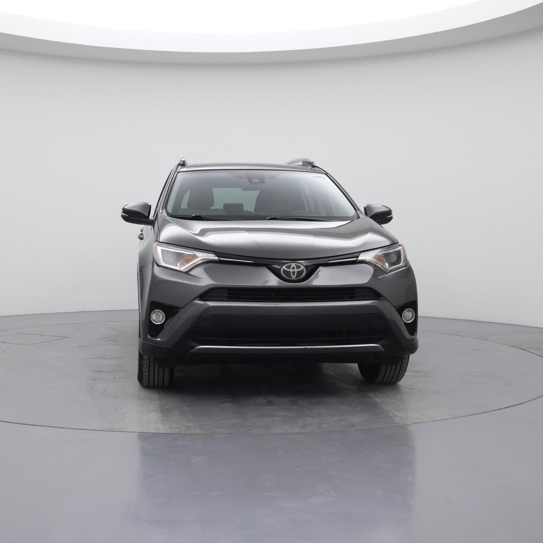 Thumbnail: 2017 Toyota RAV4 - 5