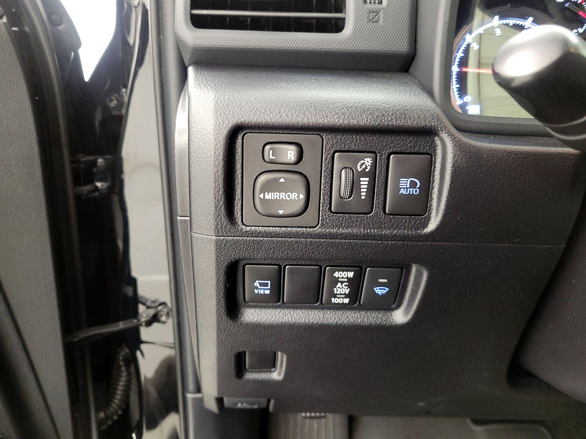 Thumbnail: 2023 Toyota 4Runner - 13