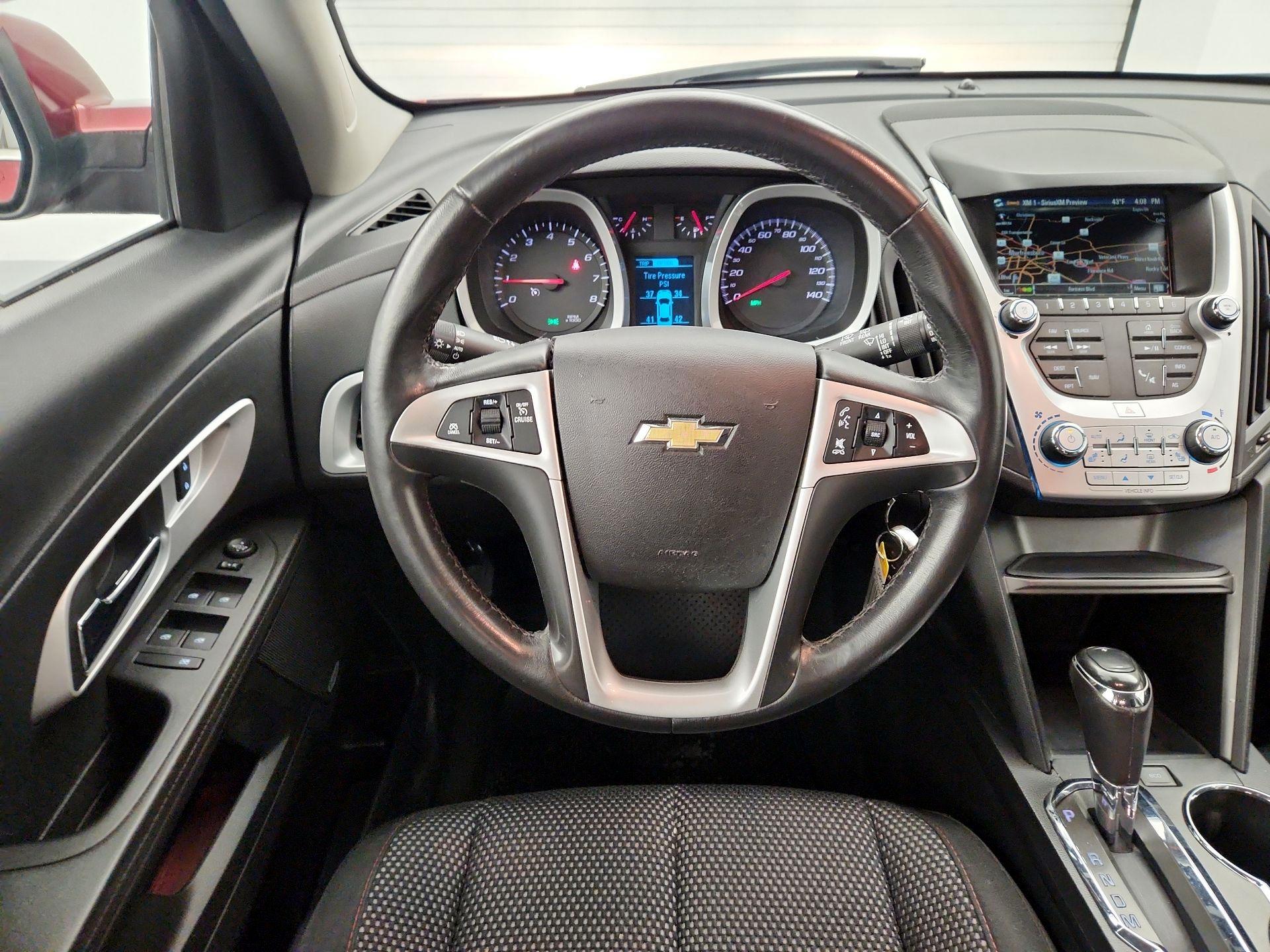 Thumbnail: 2017 Chevrolet Equinox - 10