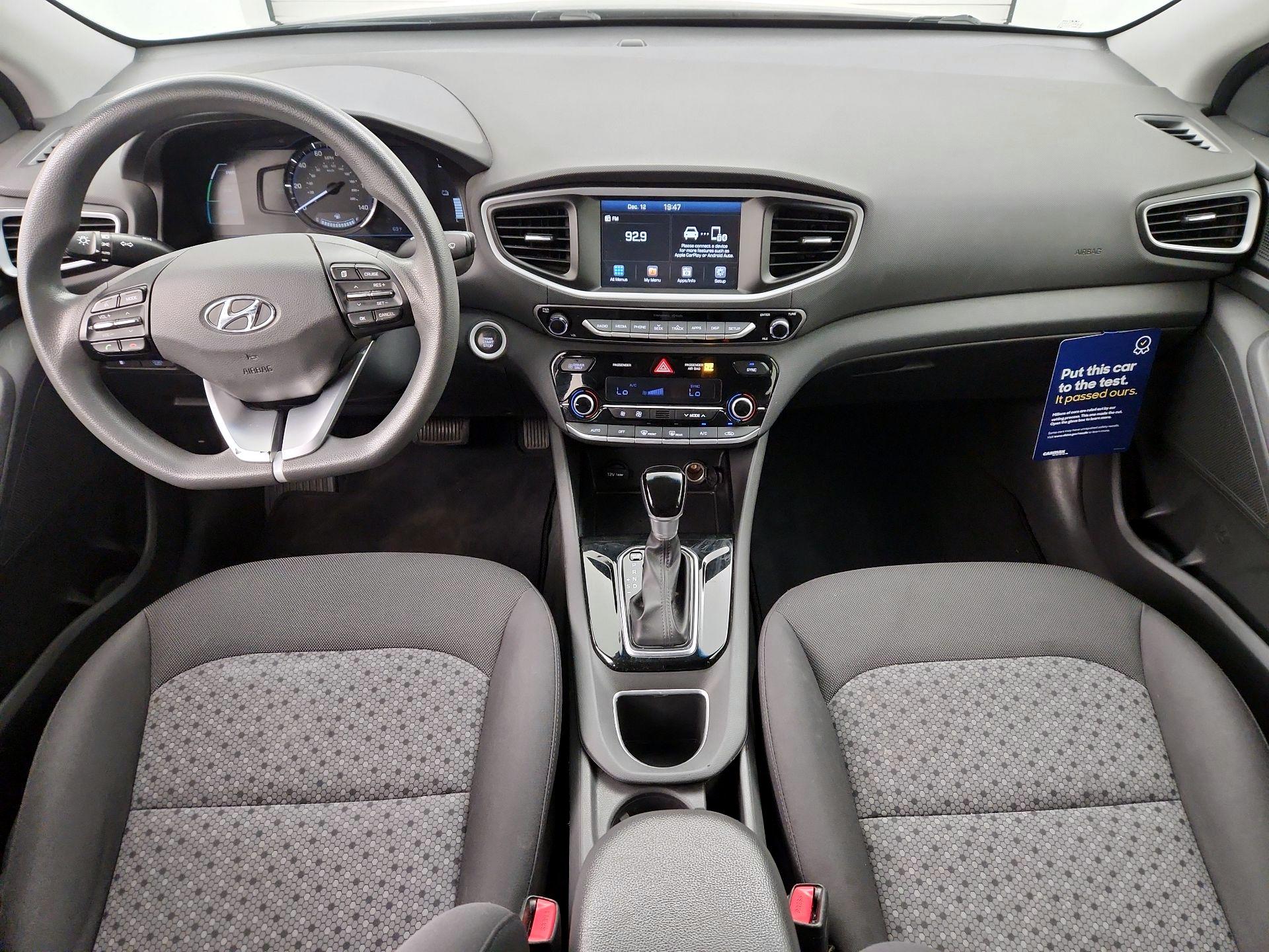 Thumbnail: 2017 Hyundai Ioniq - 9