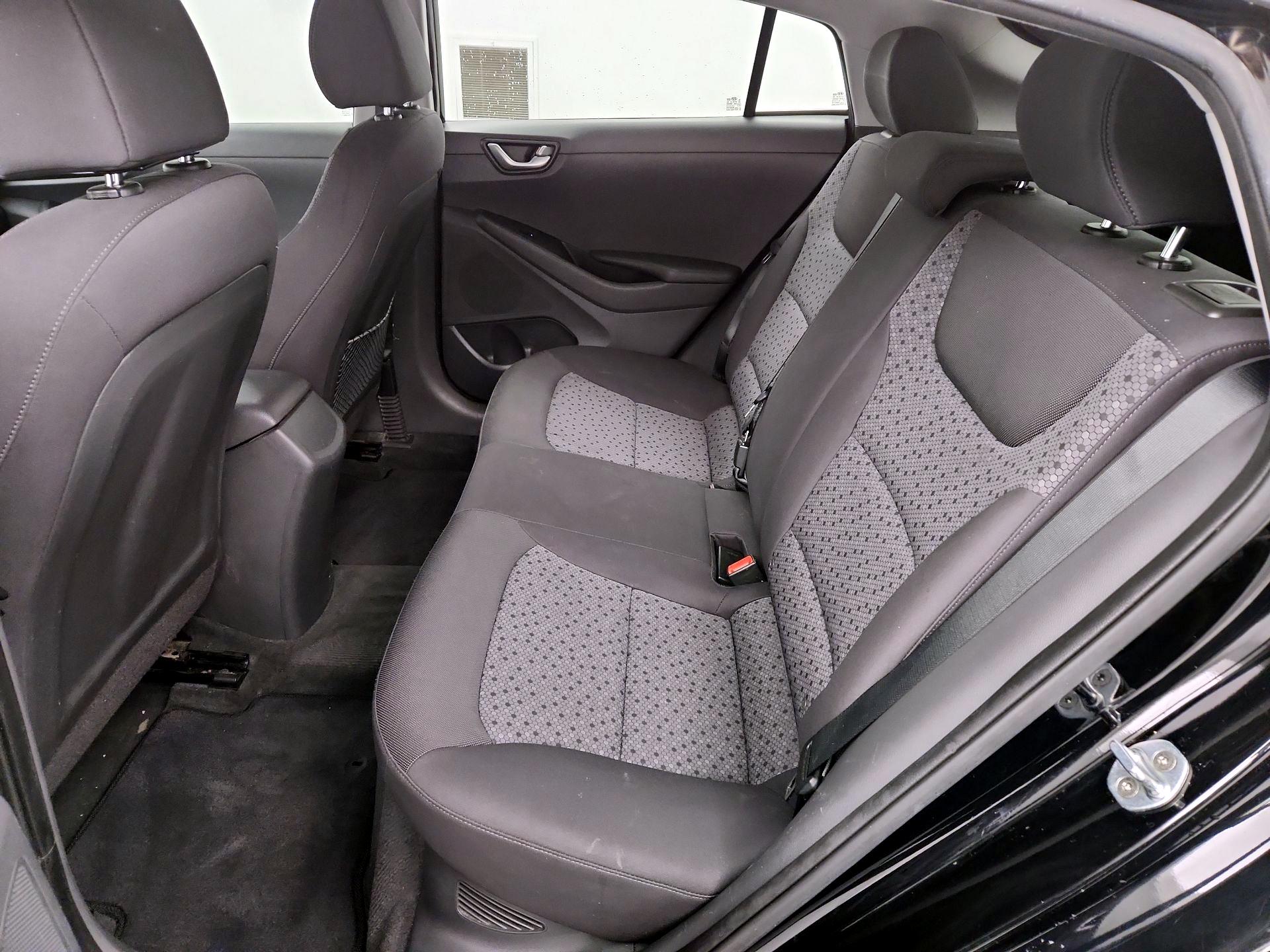 Thumbnail: 2017 Hyundai Ioniq - 19