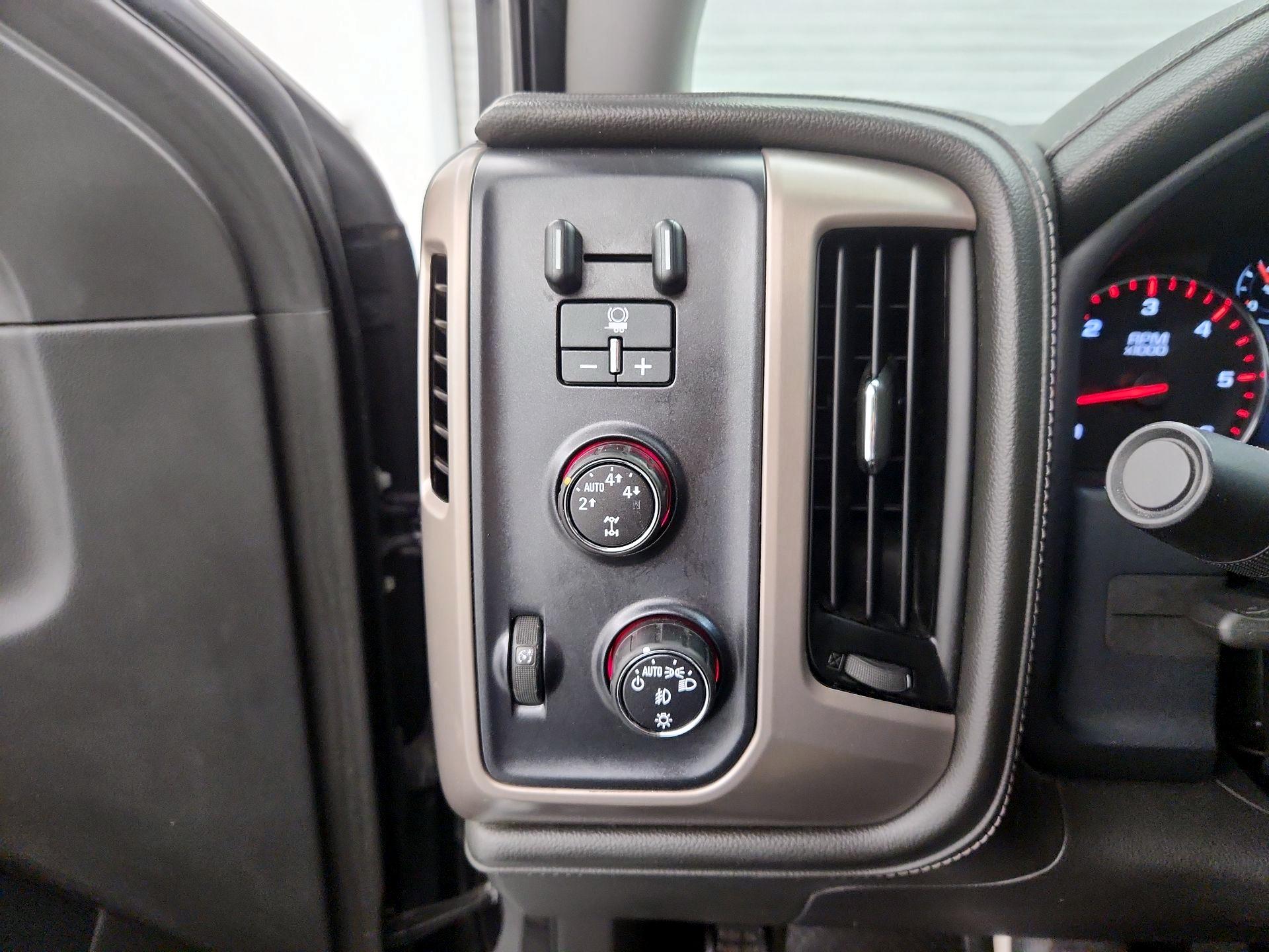 Thumbnail: 2016 GMC Sierra 1500 - 13