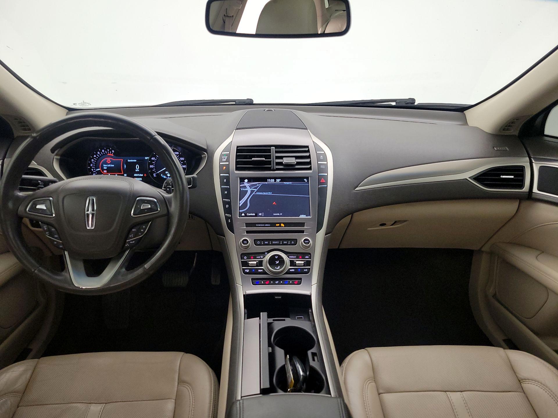 Thumbnail: 2017 Lincoln MKZ - 9