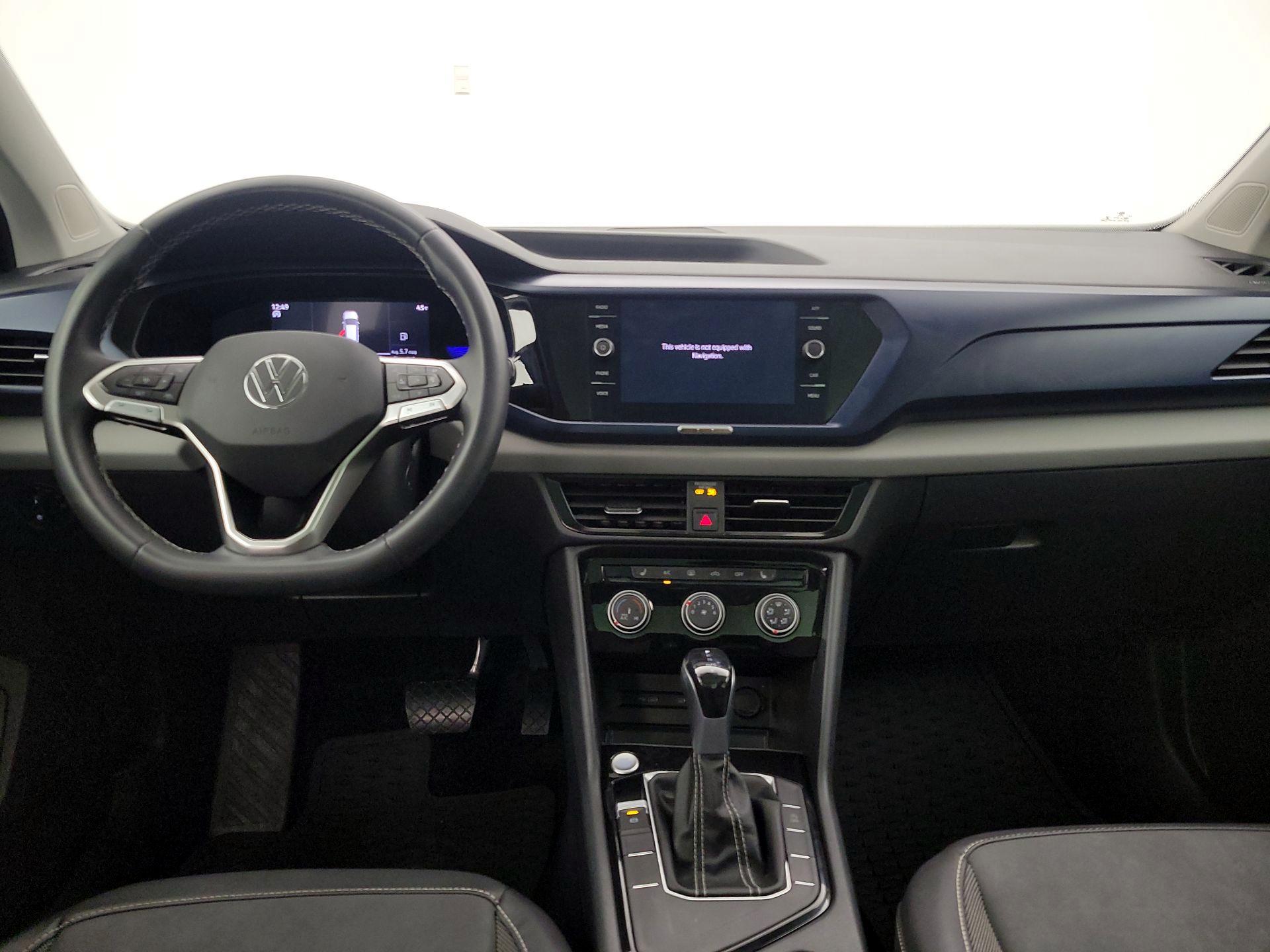 Thumbnail: 2023 Volkswagen Taos - 9