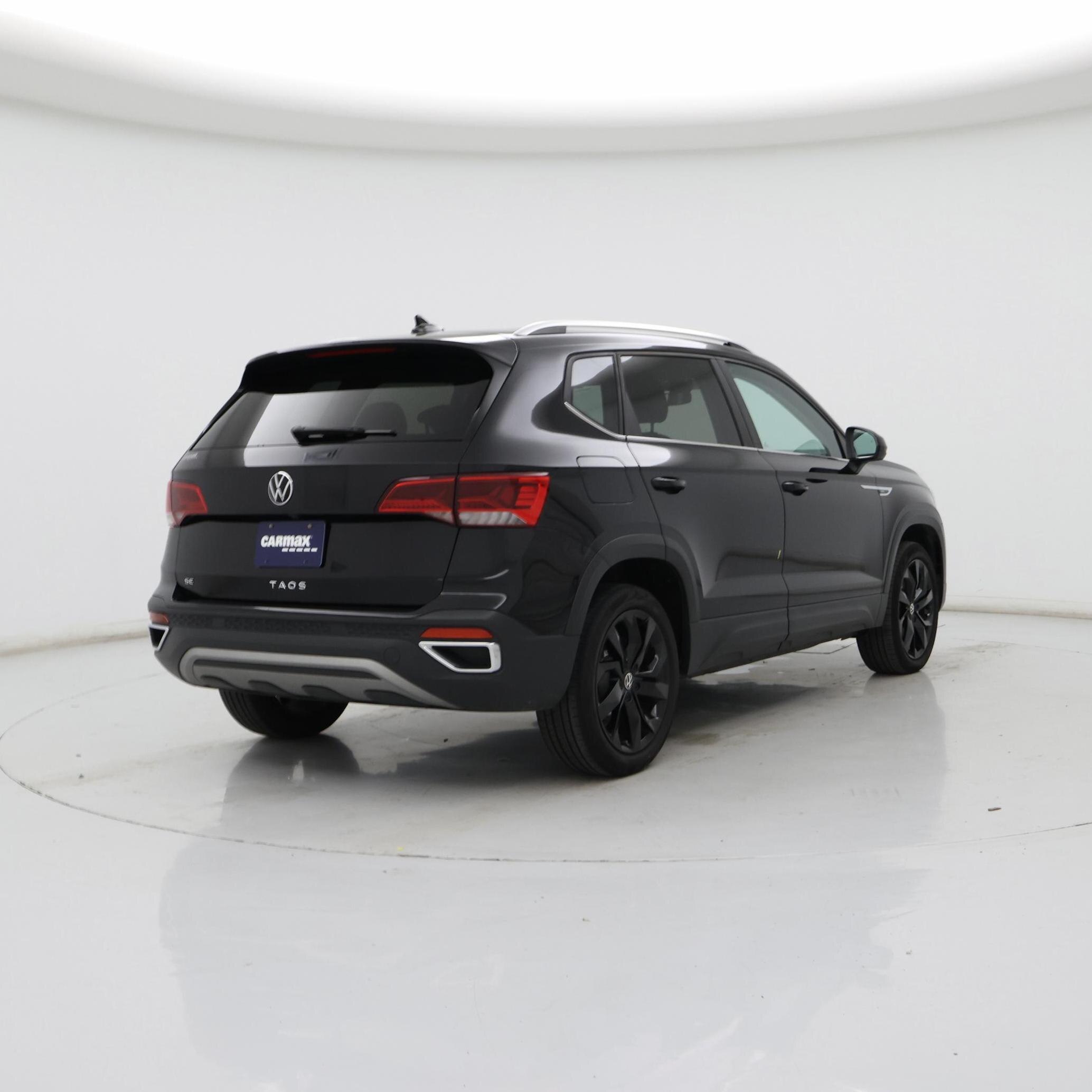 Thumbnail: 2023 Volkswagen Taos - 8