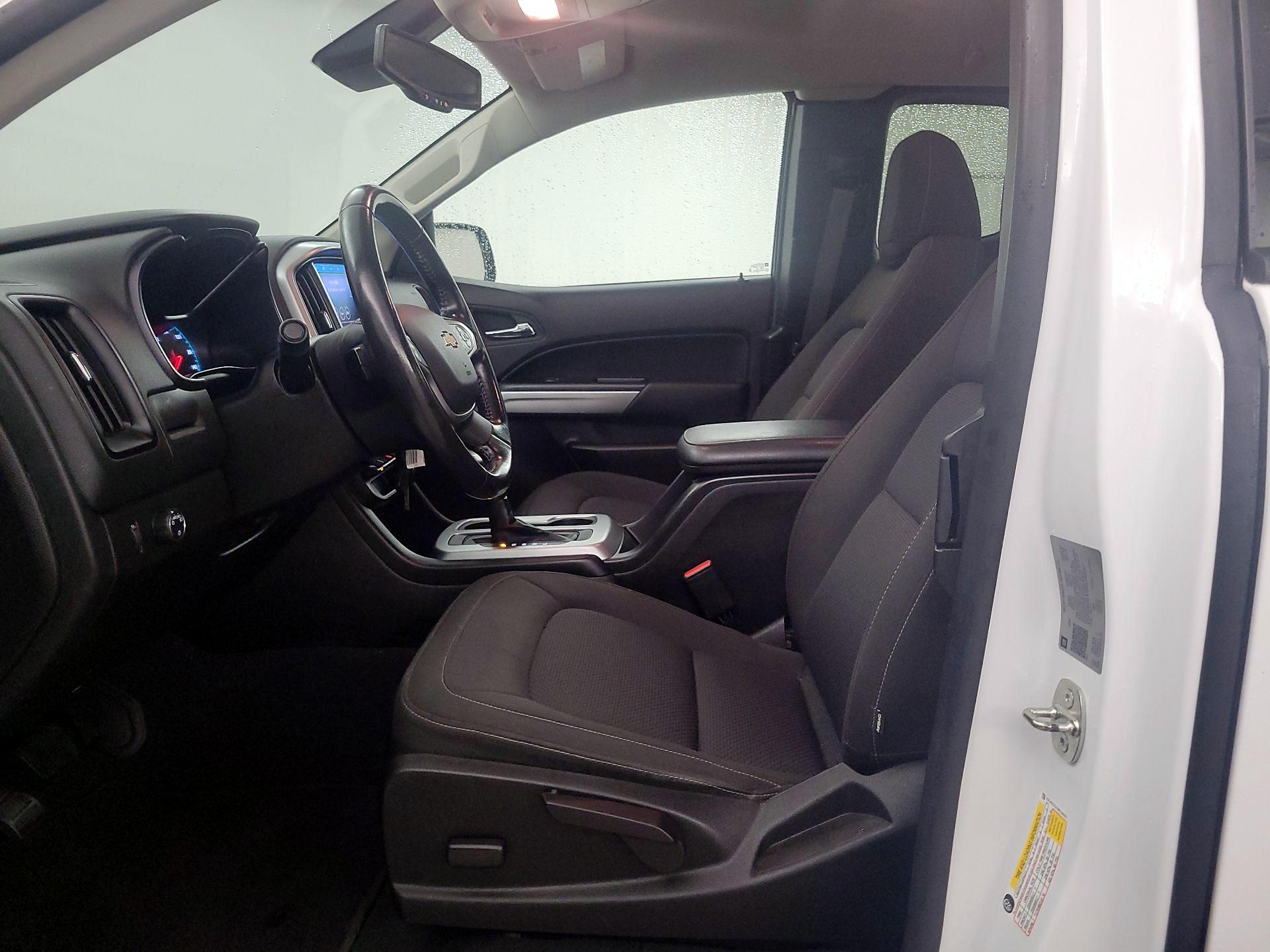 Thumbnail: 2021 Chevrolet Colorado - 11