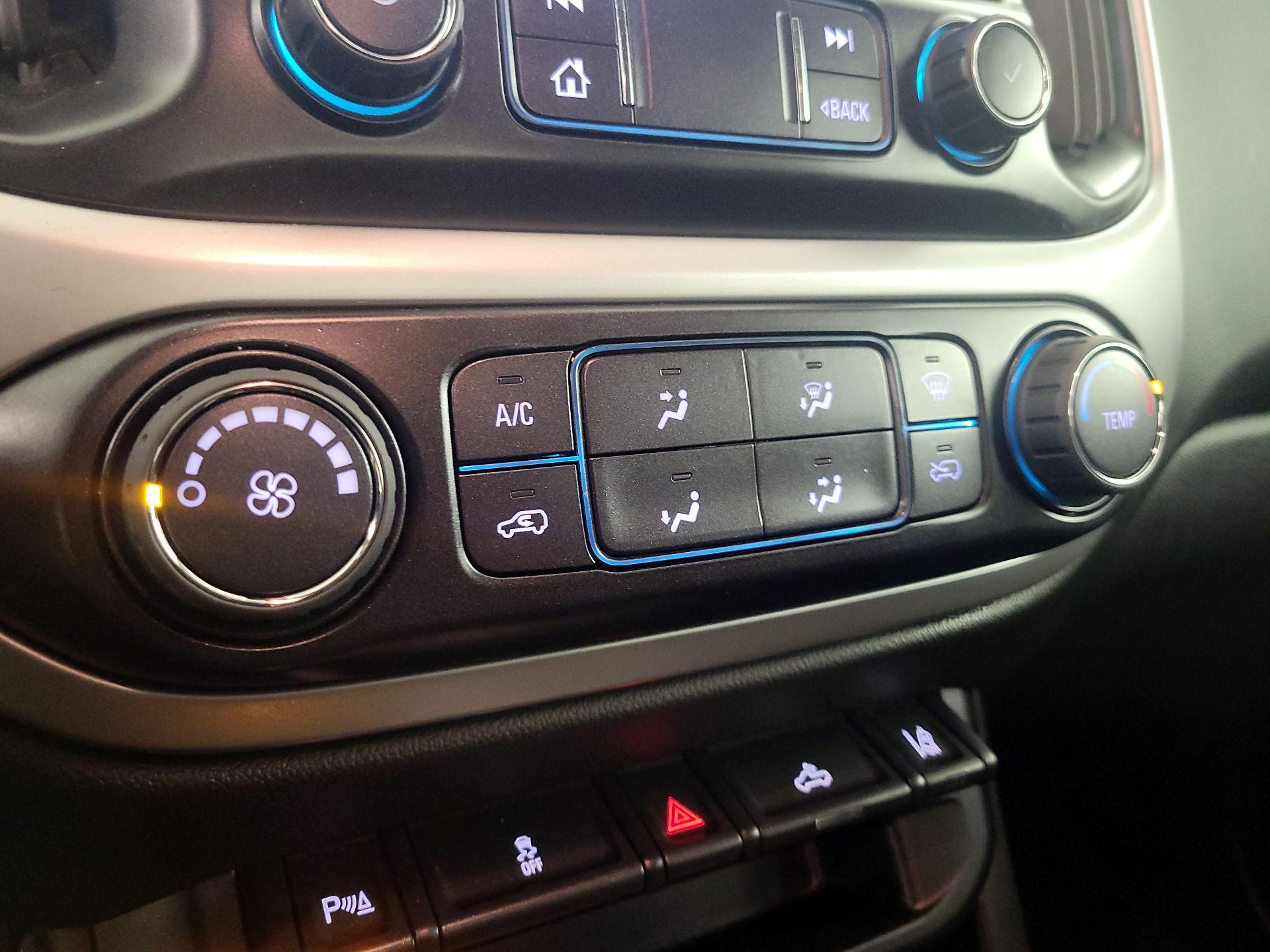 Thumbnail: 2021 Chevrolet Colorado - 16