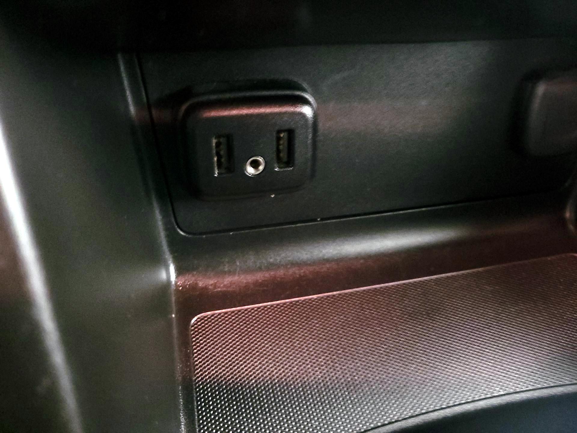 Thumbnail: 2021 Chevrolet Colorado - 18