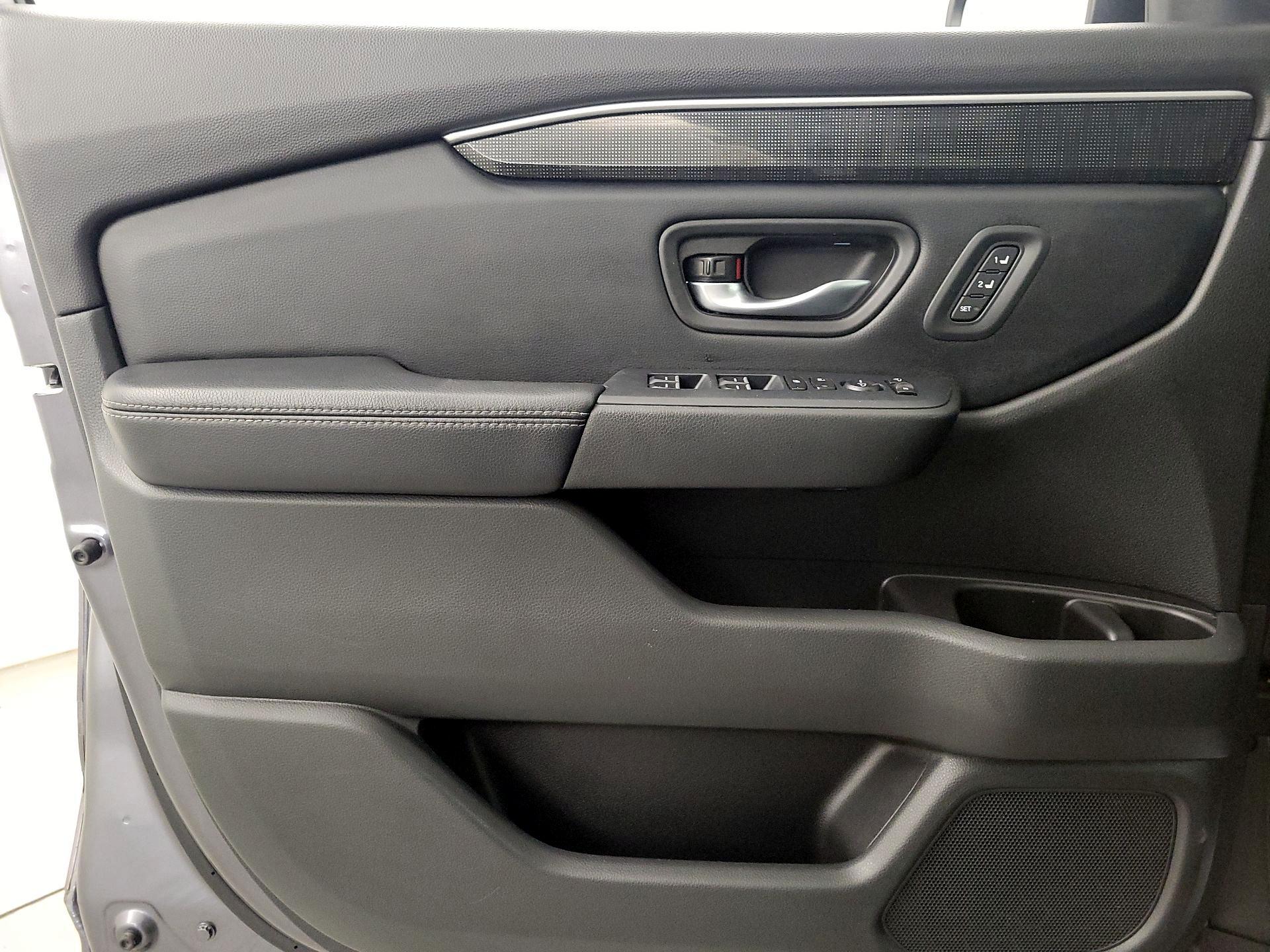 Thumbnail: 2024 Honda Pilot - 12