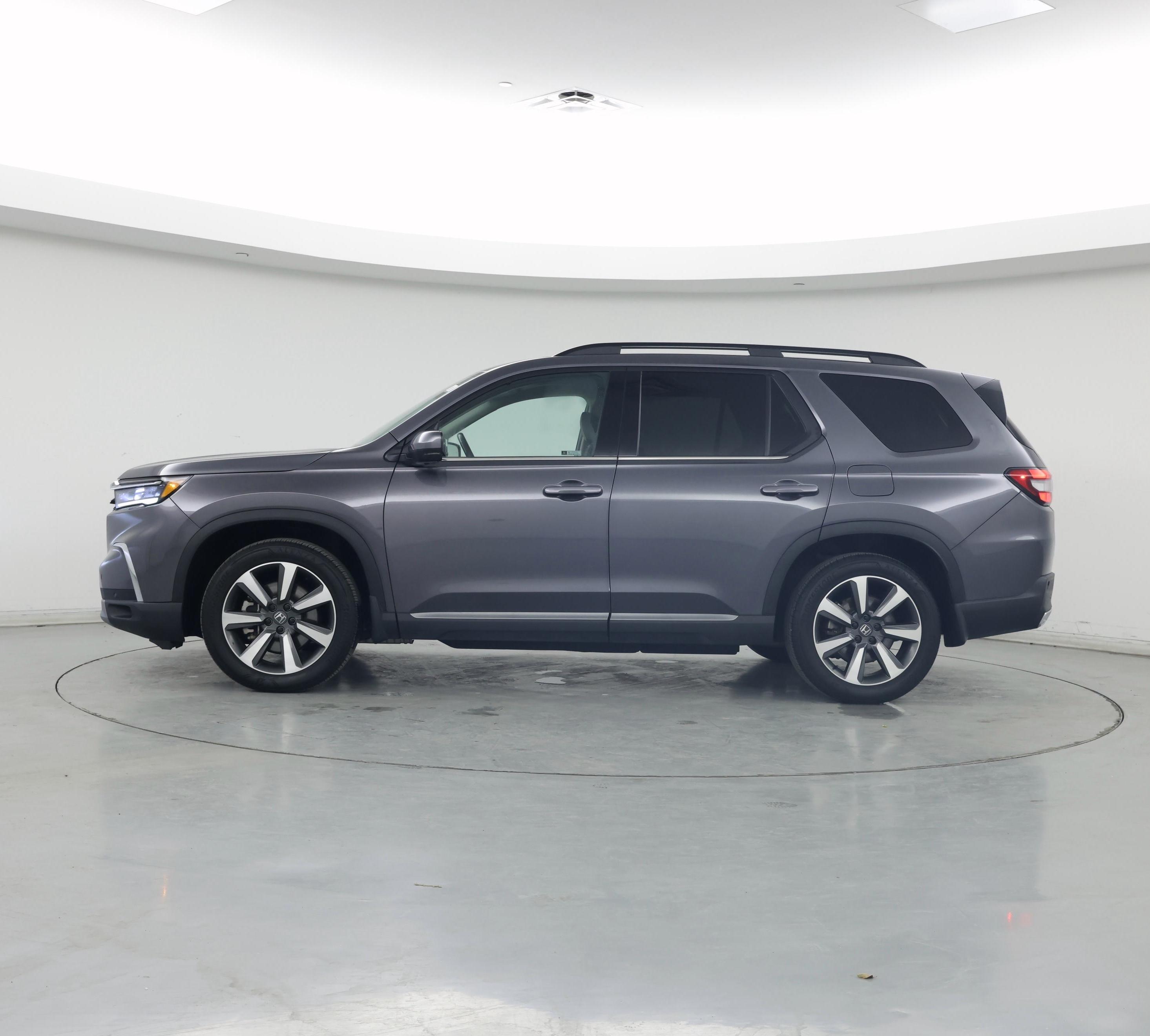 Thumbnail: 2024 Honda Pilot - 3