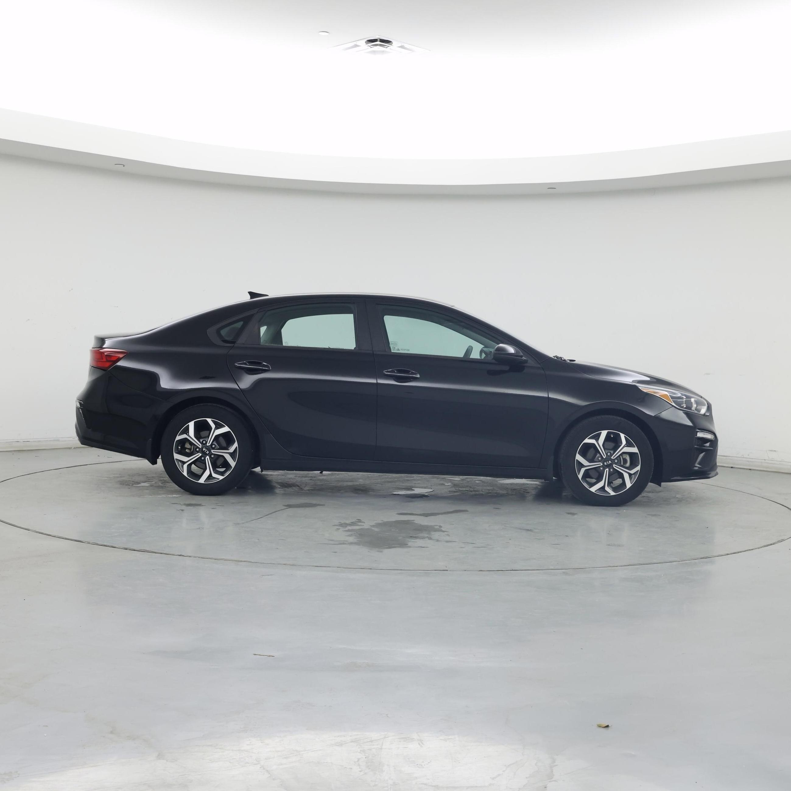 Thumbnail: 2021 Kia Forte - 7